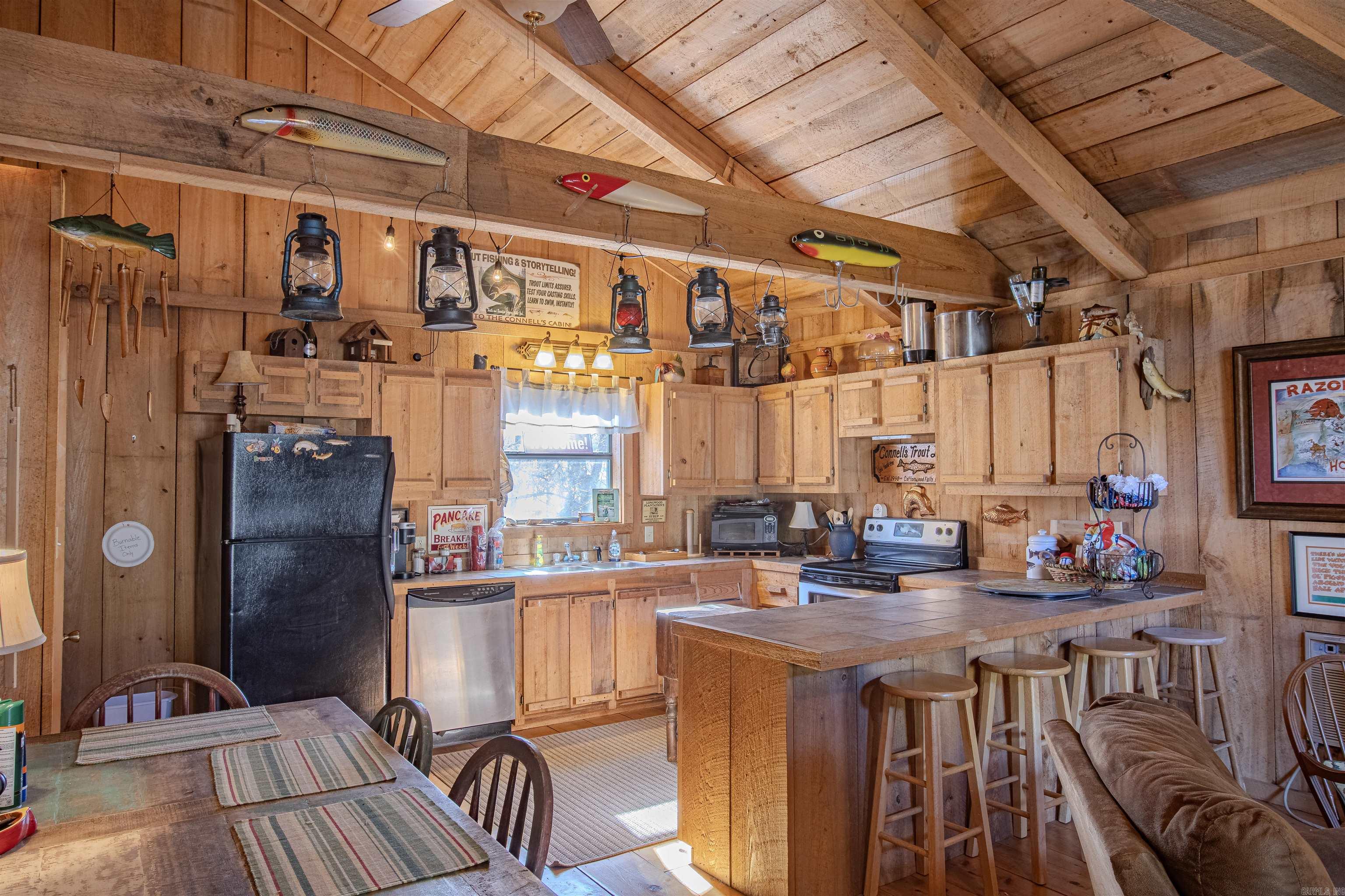 947 Saddler Falls  Mammoth Spring, AR