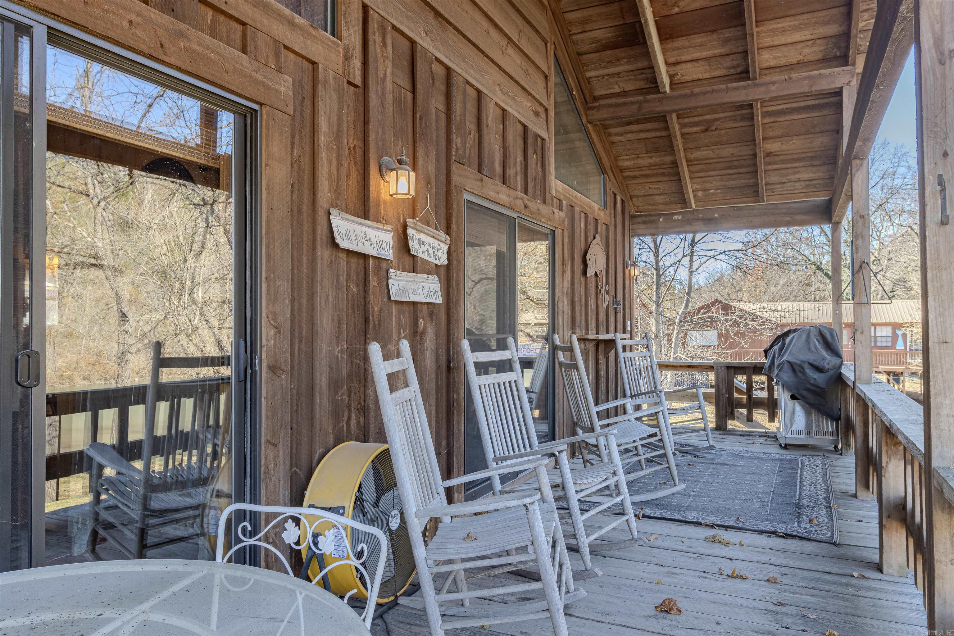 947 Saddler Falls  Mammoth Spring, AR