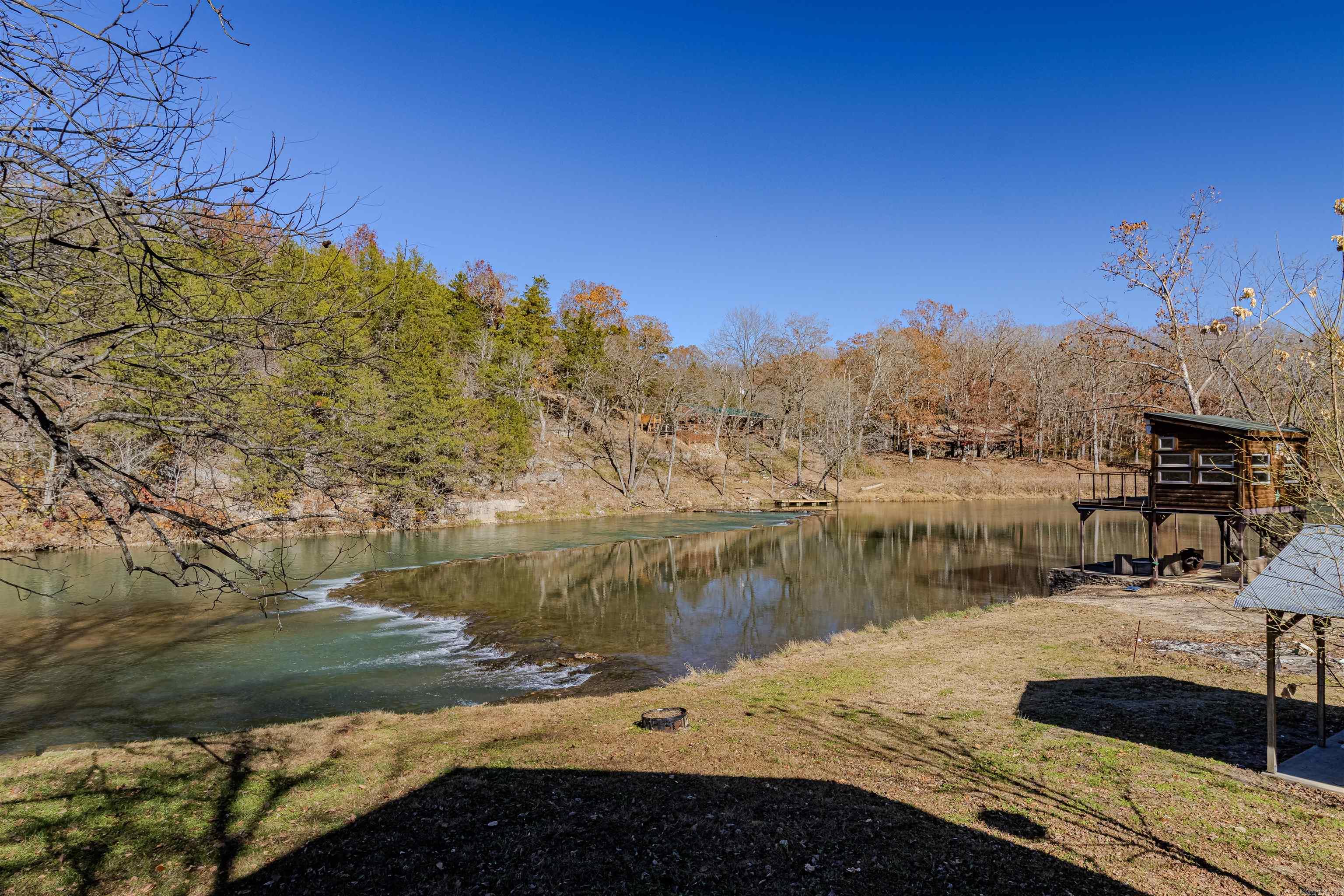 947 Saddler Falls  Mammoth Spring, AR