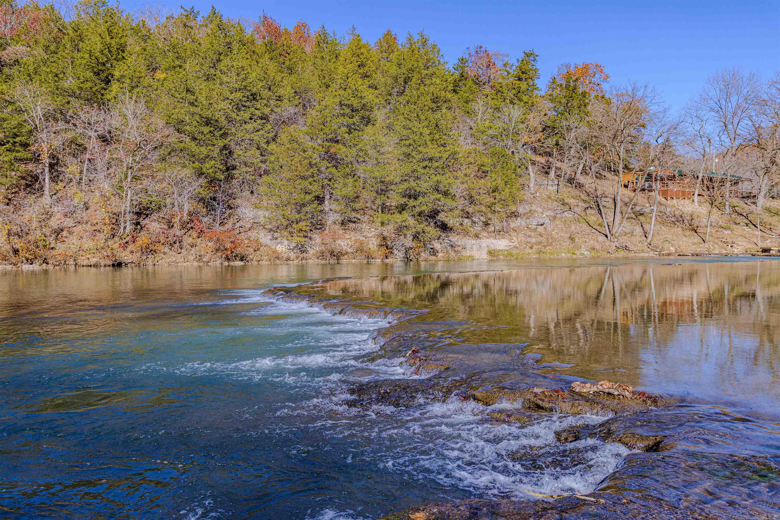 947 Saddler Falls  Mammoth Spring, AR