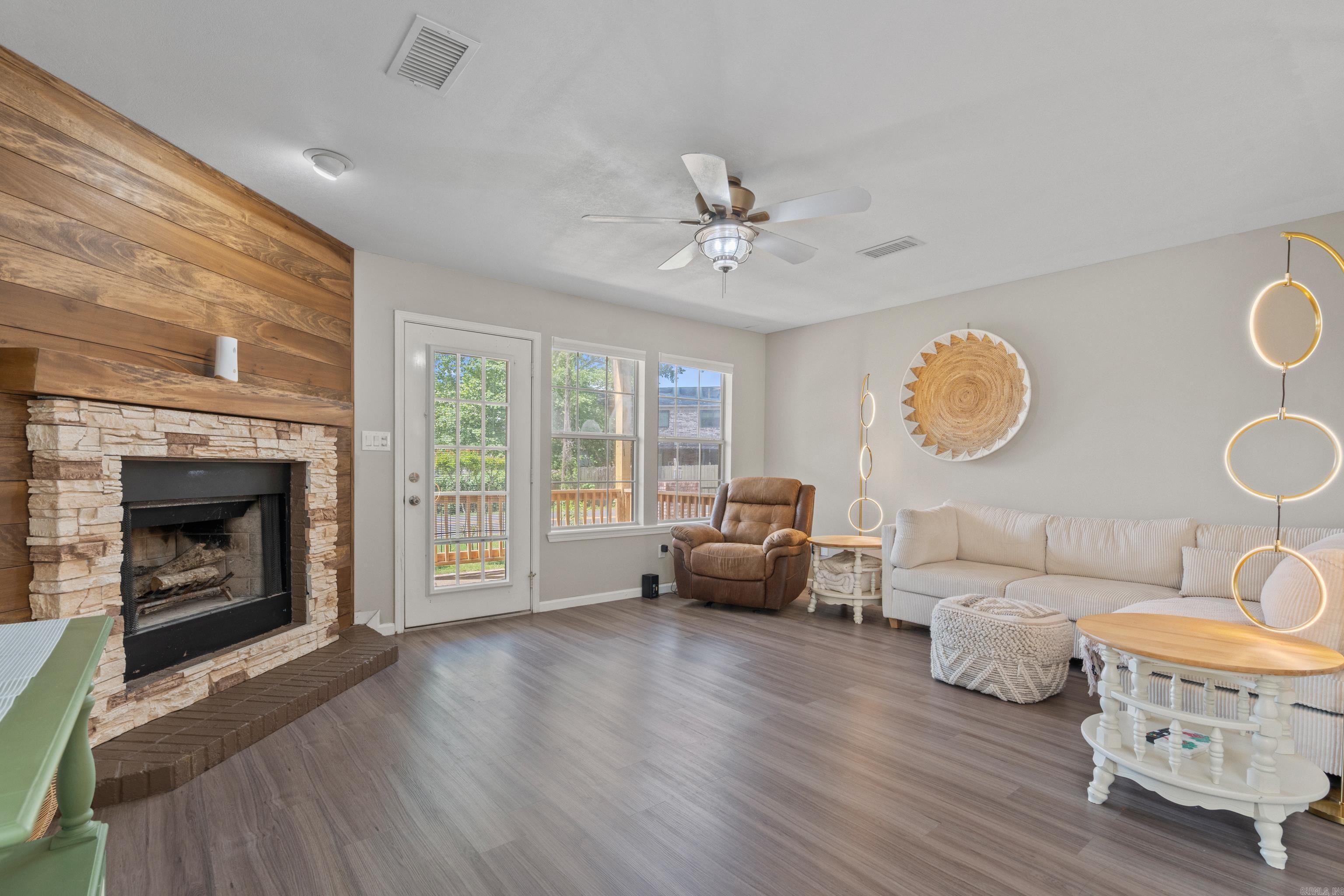 112 Lake Pointe  Hot Springs, AR