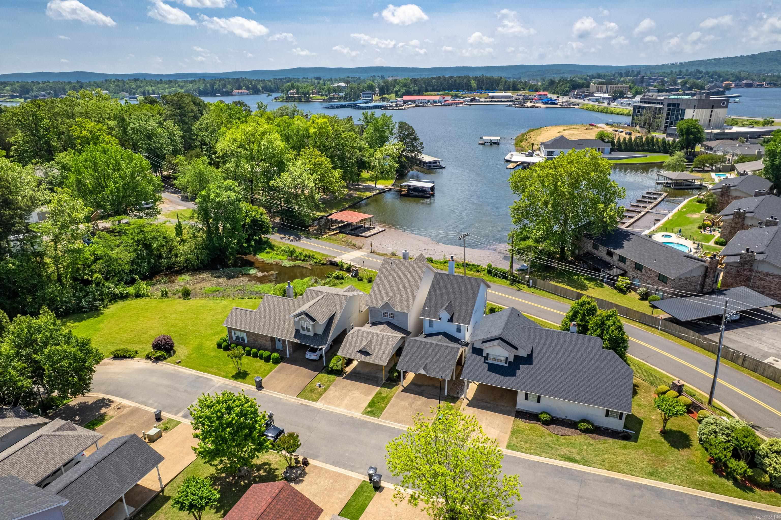 112 Lake Pointe  Hot Springs, AR