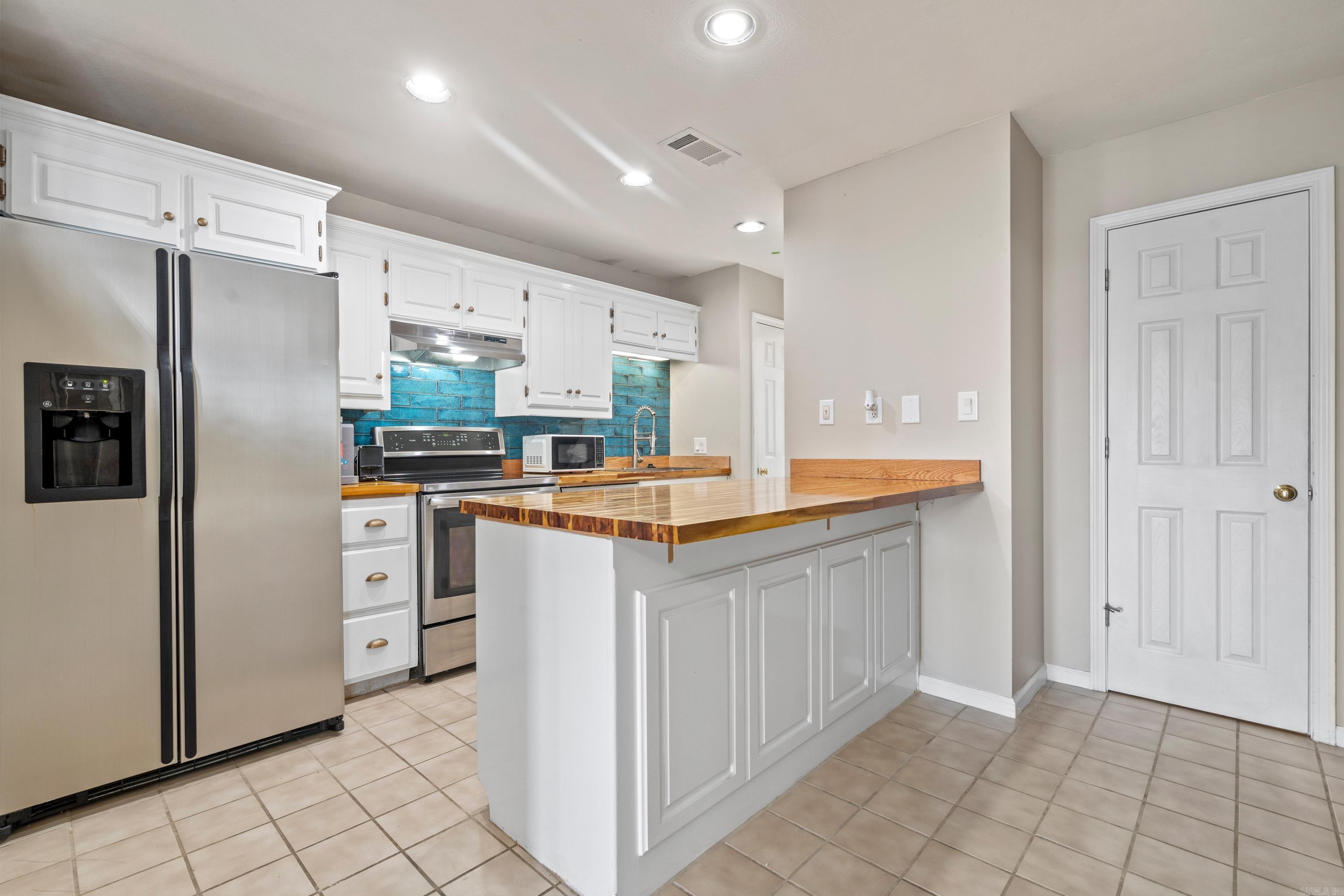 112 Lake Pointe  Hot Springs, AR