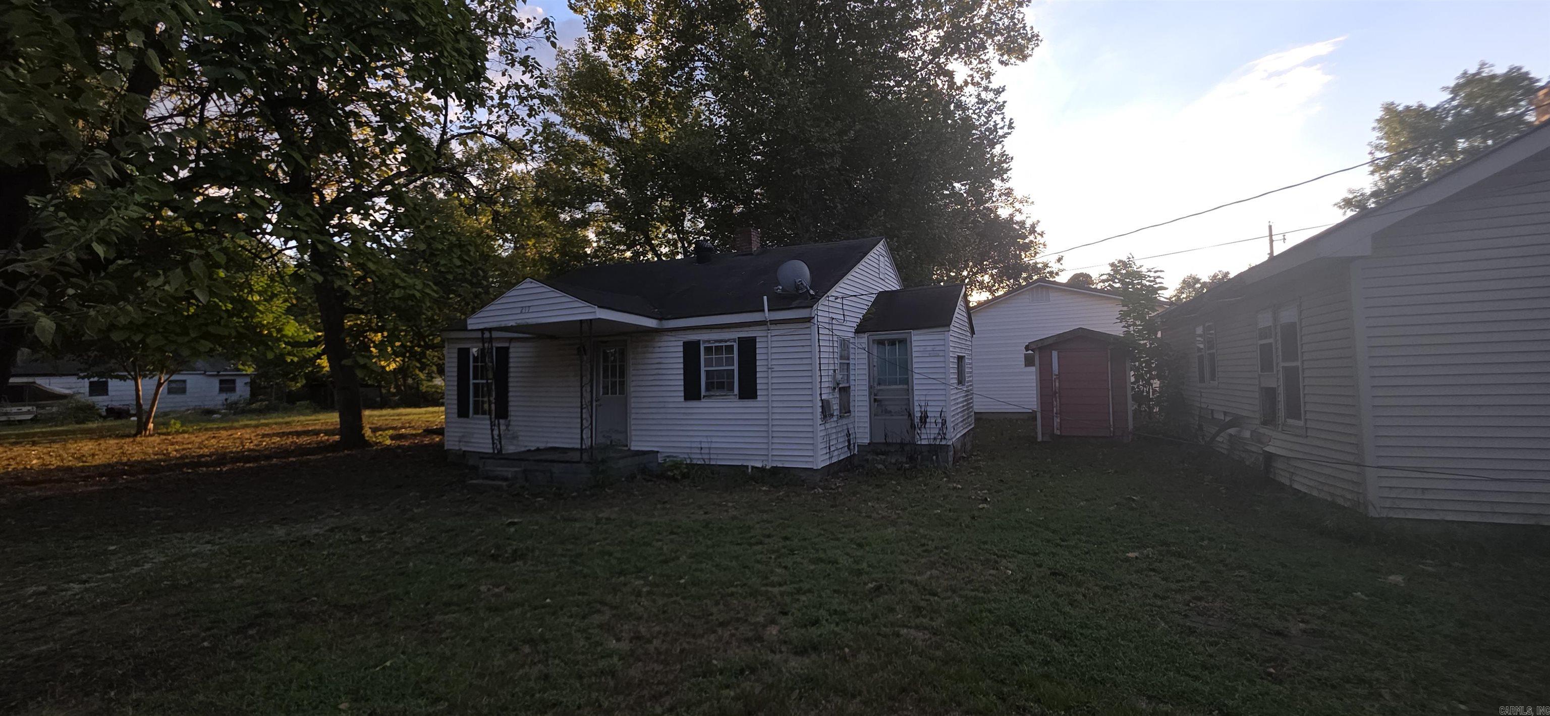 219 Edith 217 Corning, AR