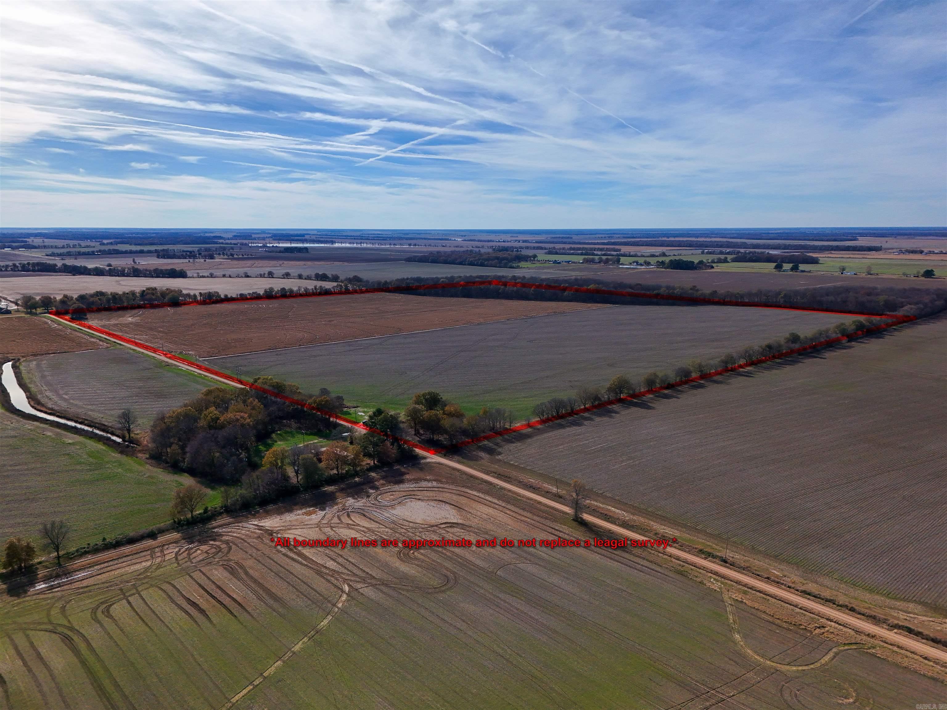  County Road 105  Hickory Ridge, AR