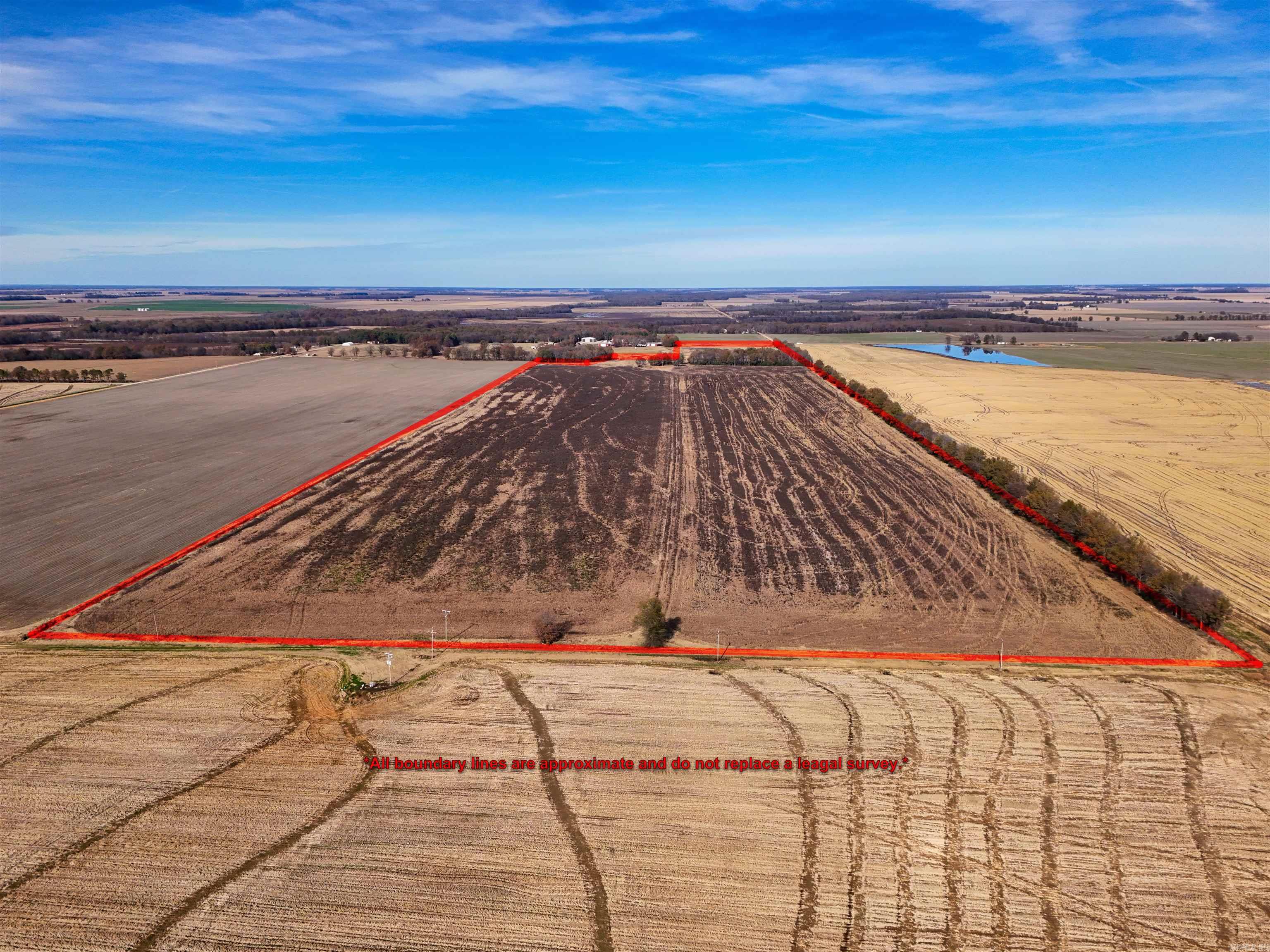  County Road 105  Hickory Ridge, AR