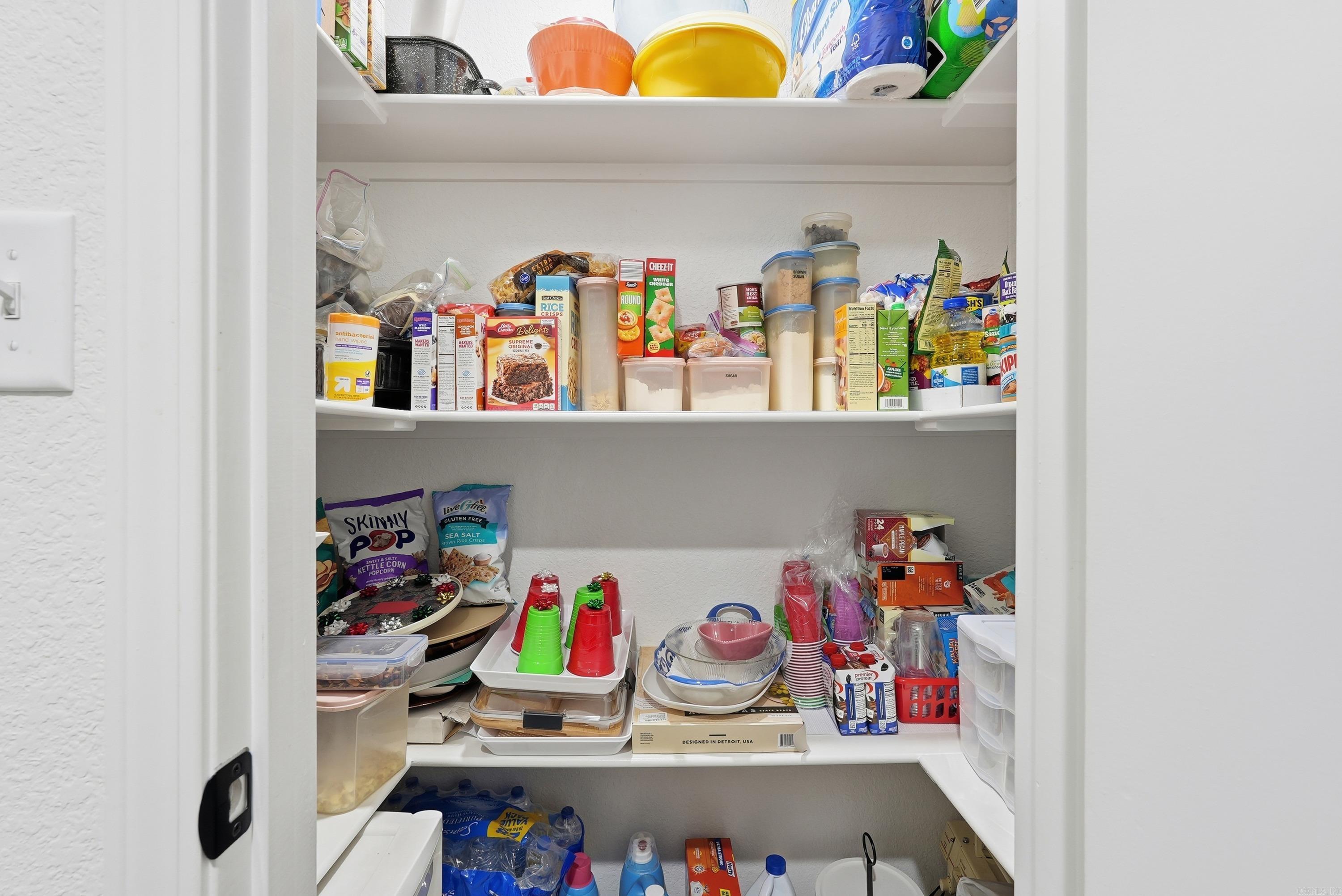 1295 AGOGO  Conway, AR