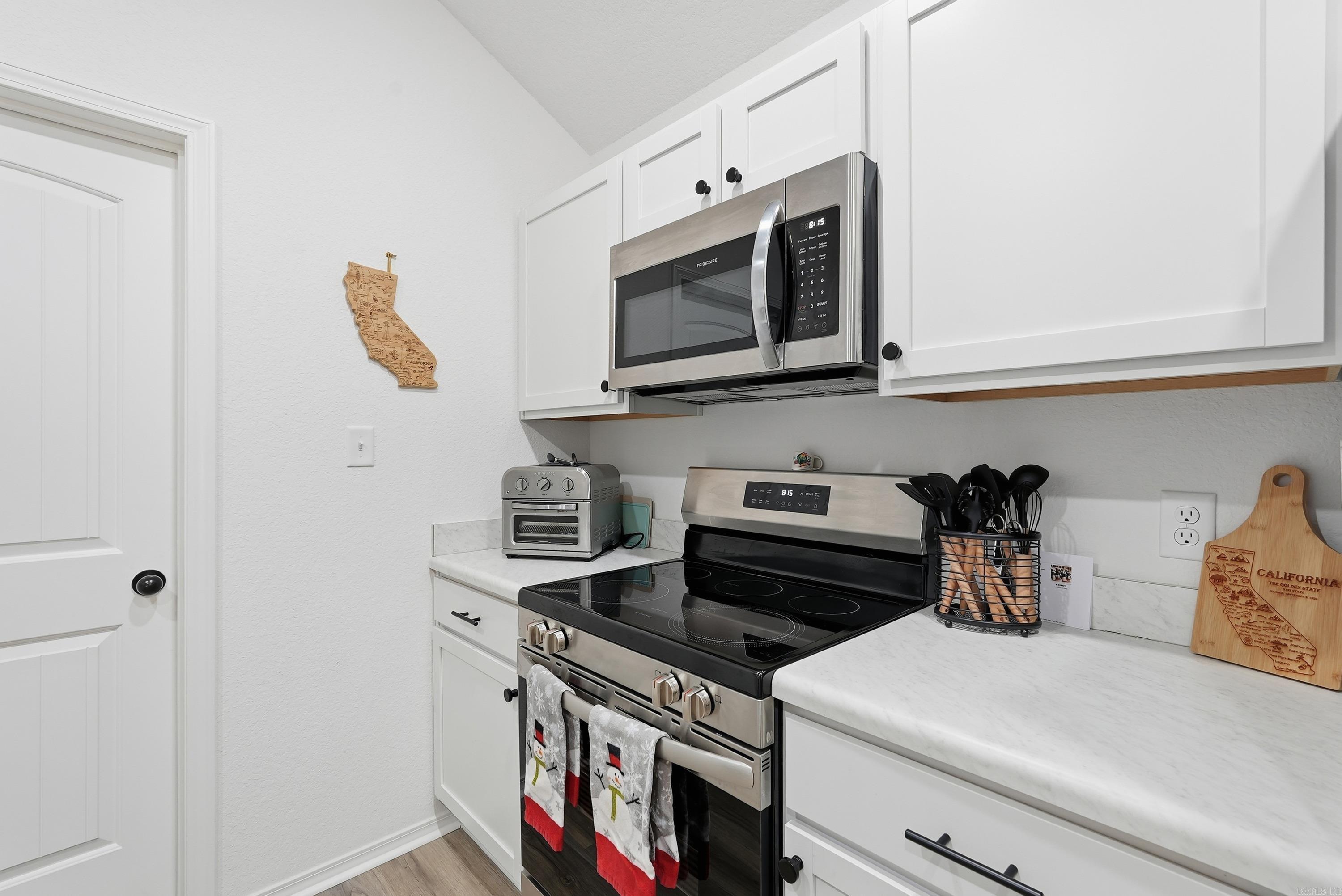 1295 AGOGO  Conway, AR