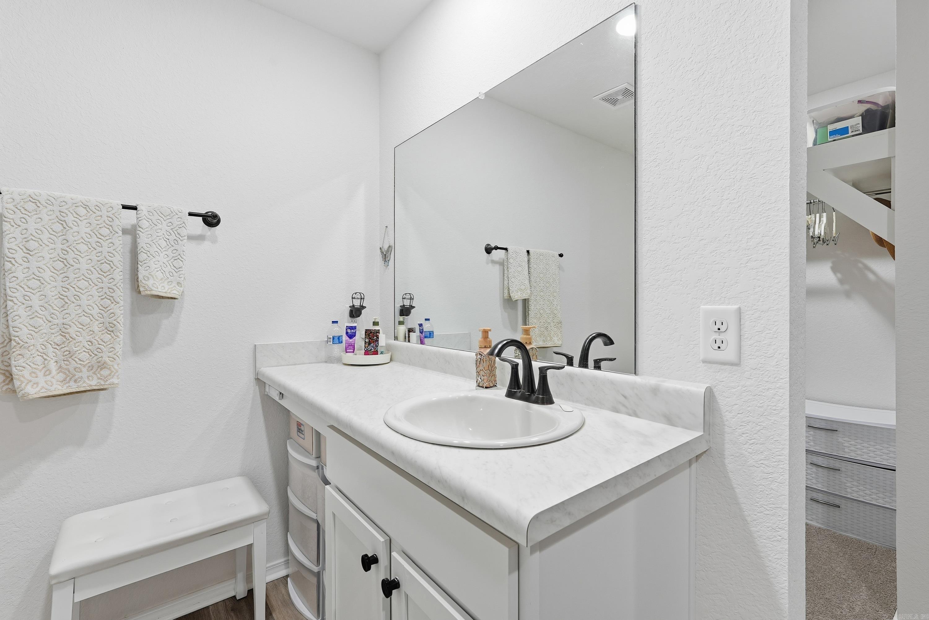 1295 AGOGO  Conway, AR