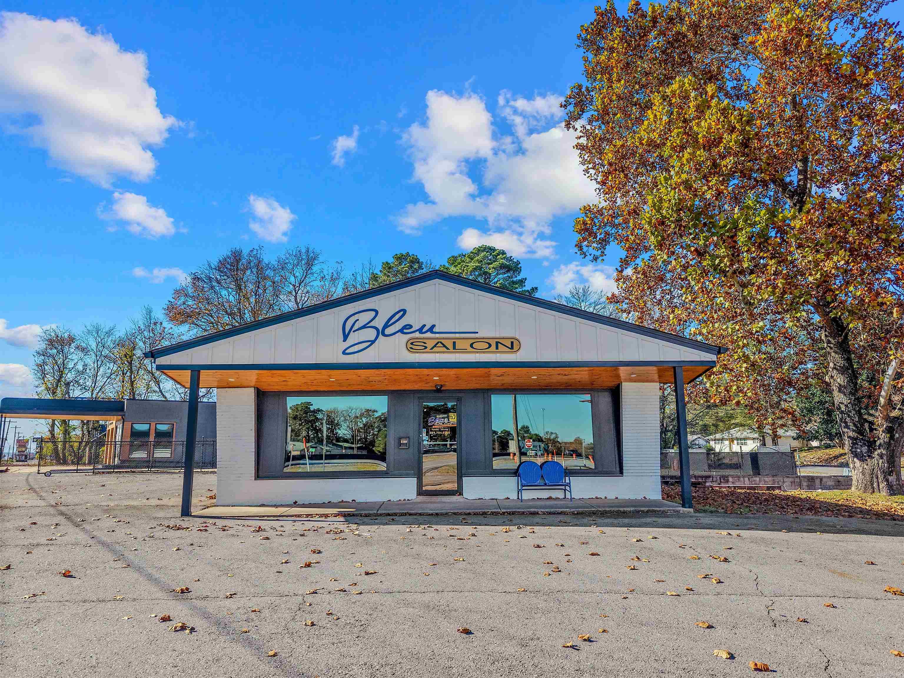 18008 I-30 N 2200 Old congo  Benton, AR