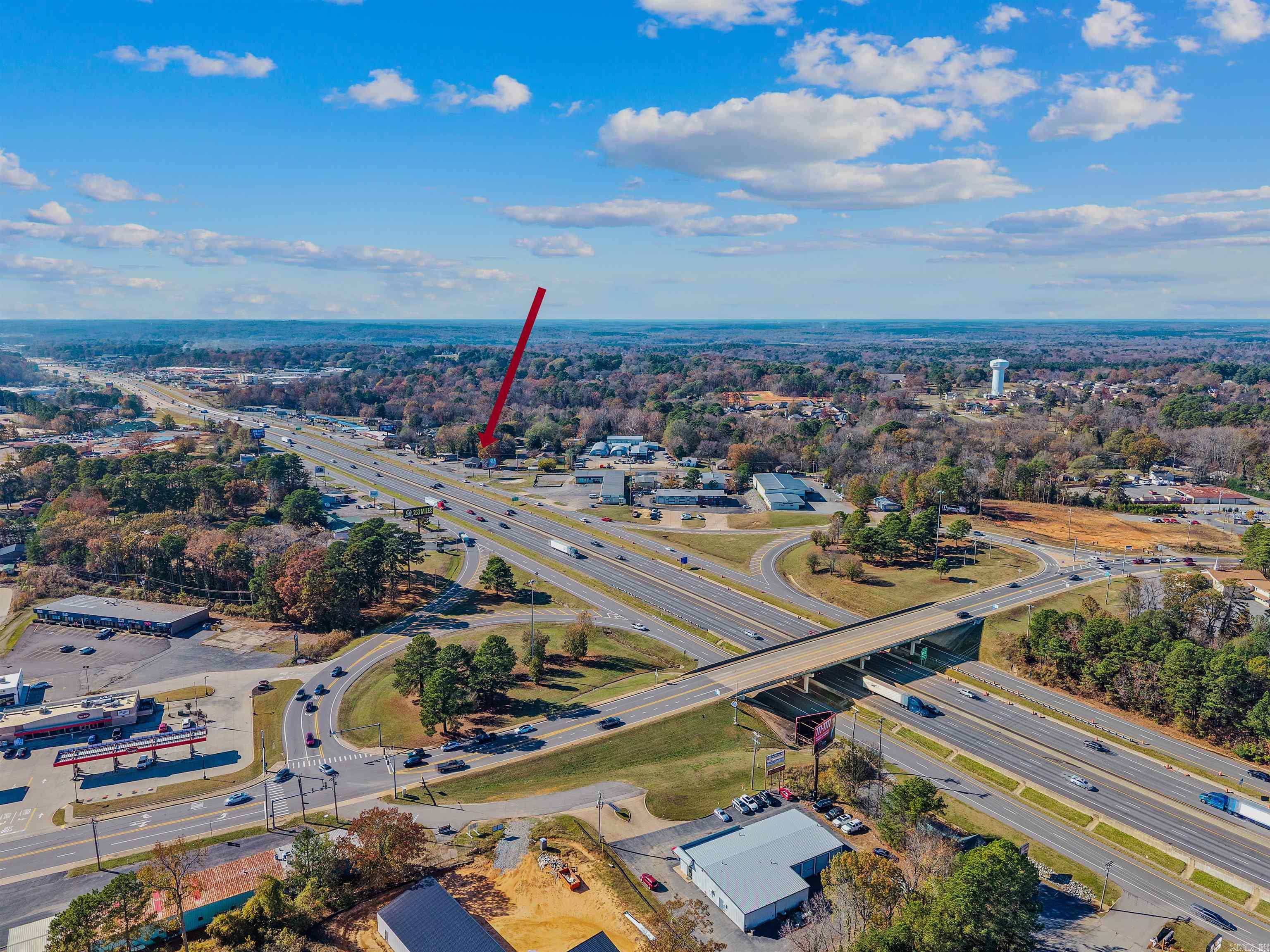 18008 I-30 N 2200 Old congo  Benton, AR