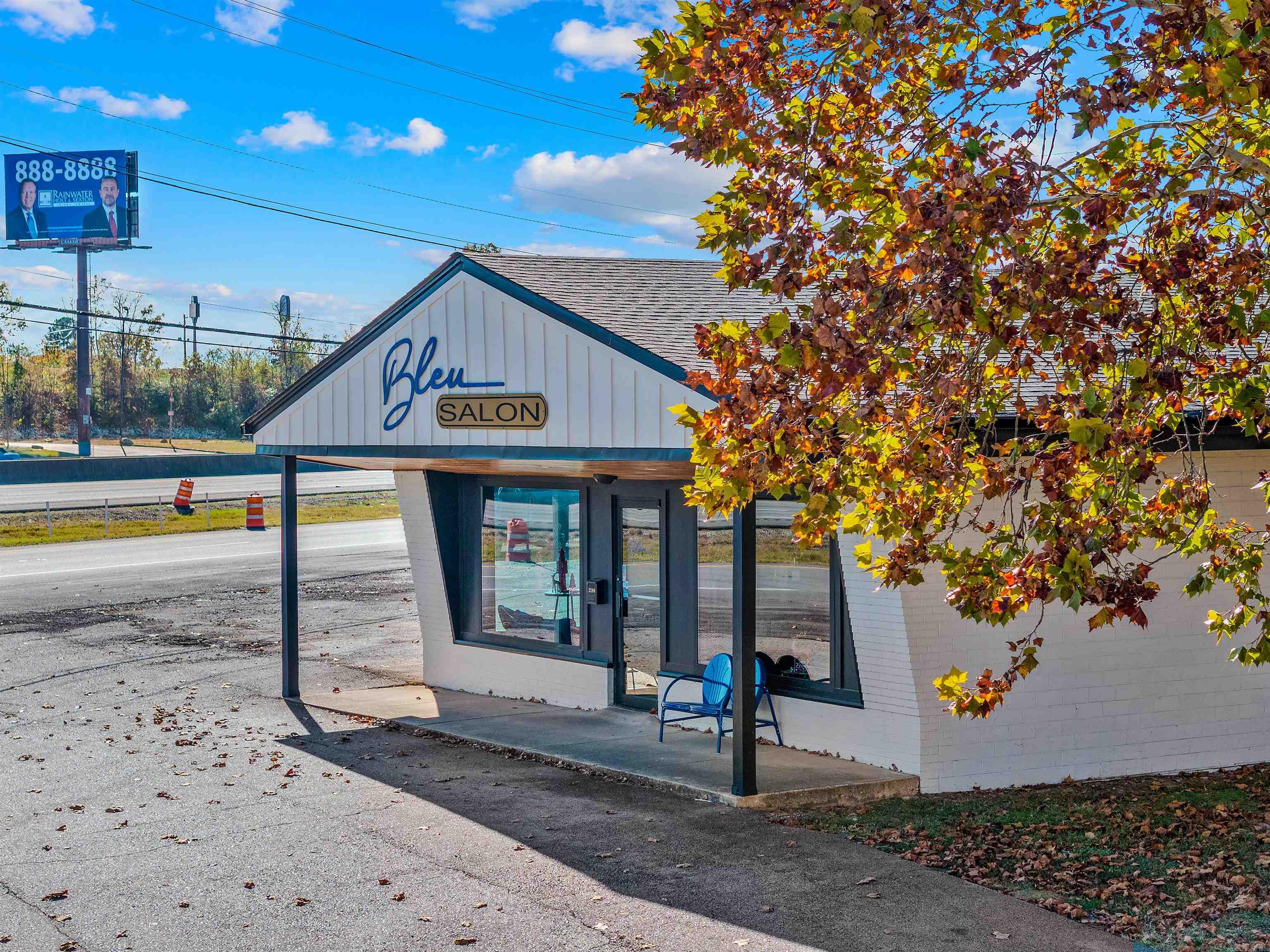 18008 I-30 N 2200 Old congo  Benton, AR