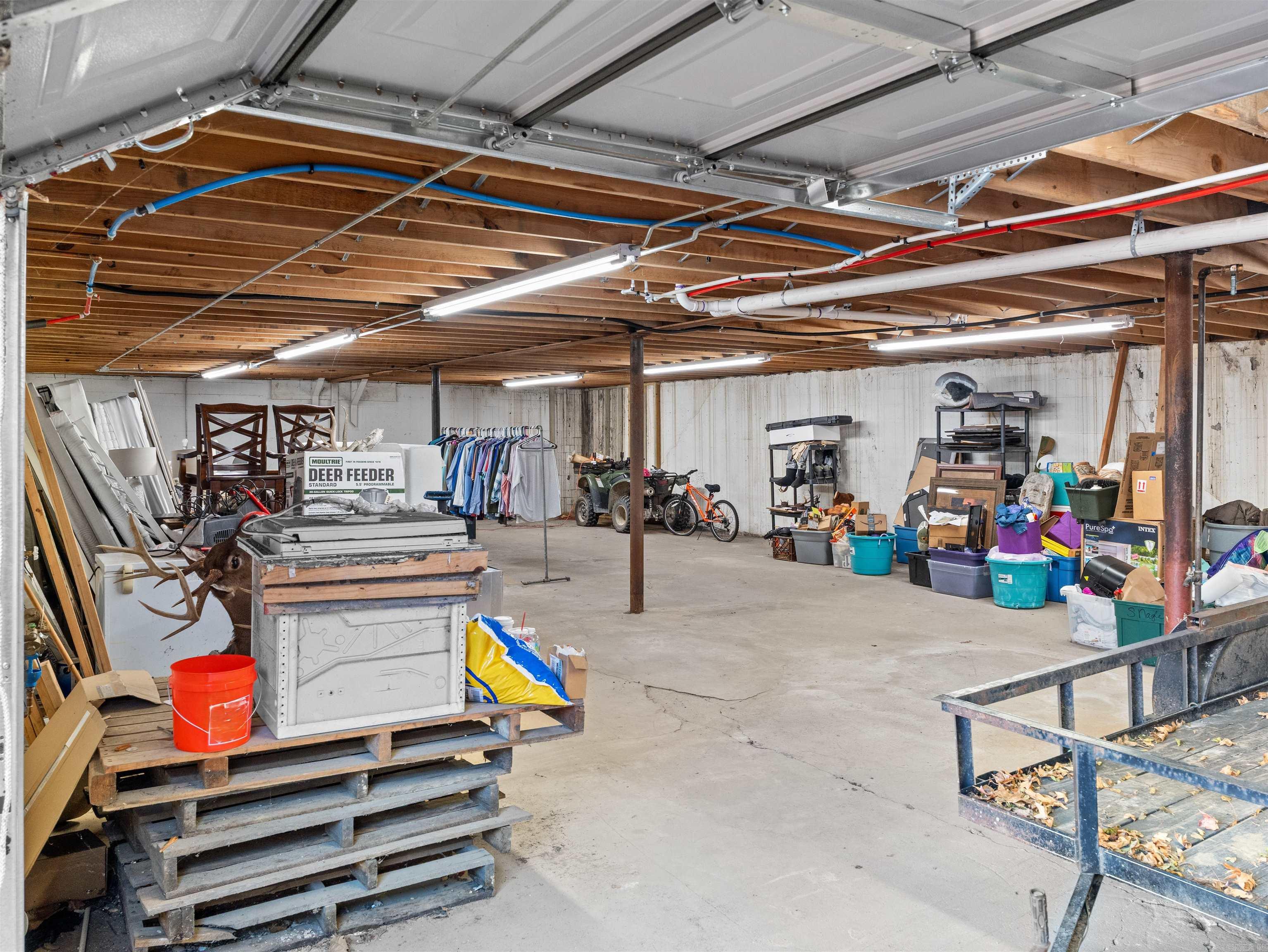 18008 I-30 N 2200 Old congo  Benton, AR