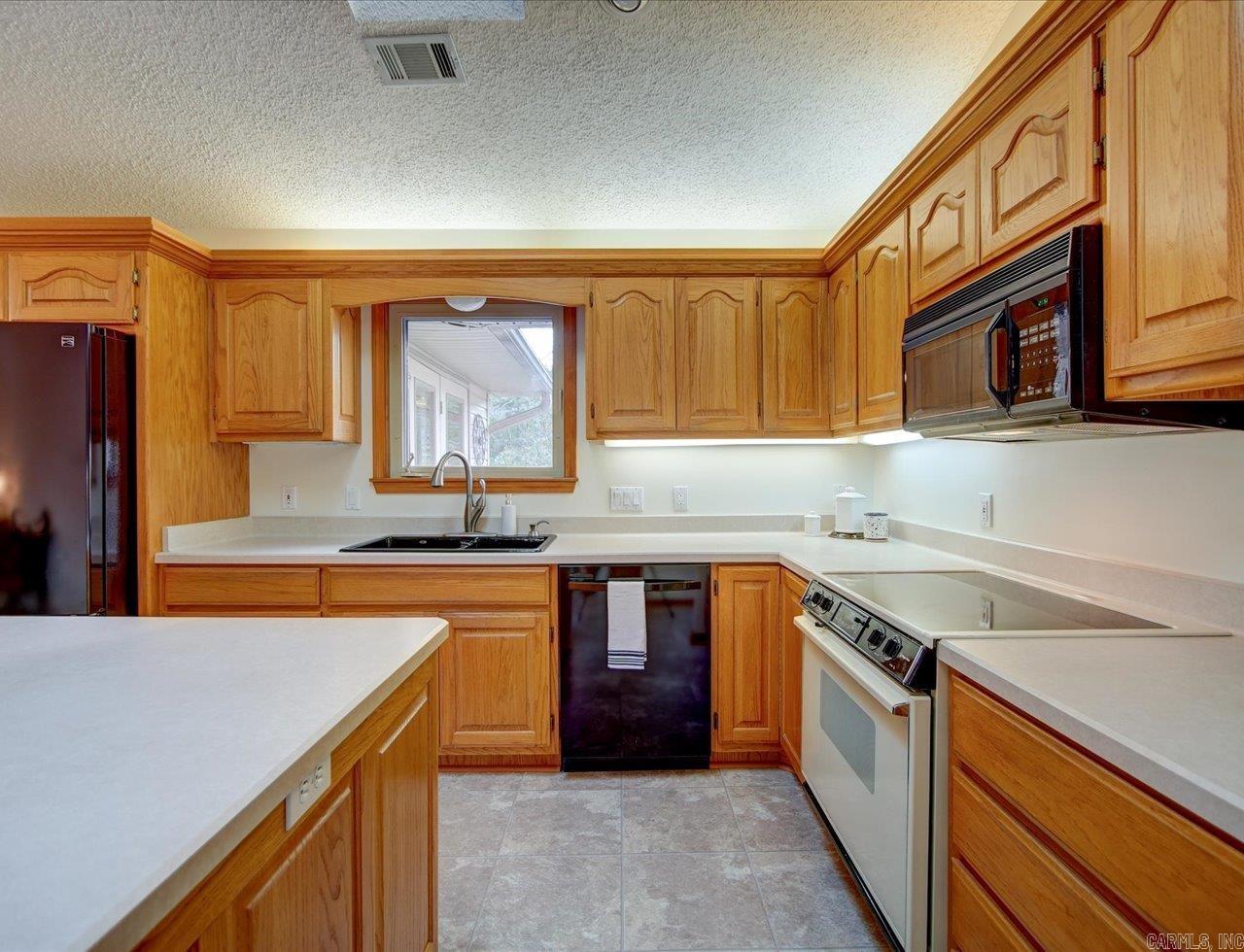 3 Certero Circle Hot Springs Village, AR 71909