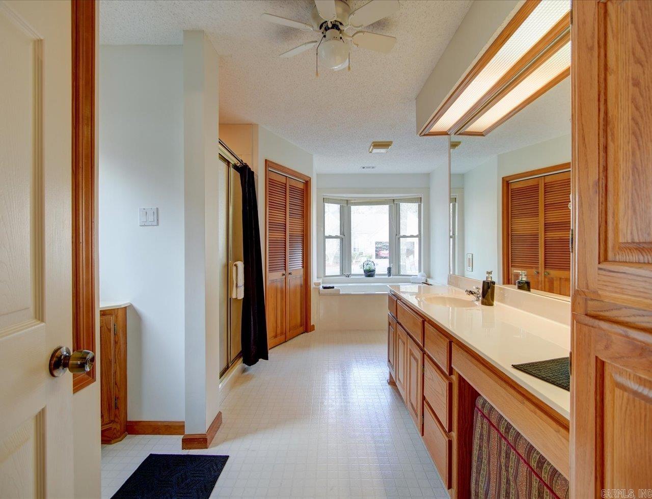 3 Certero Circle Hot Springs Village, AR 71909