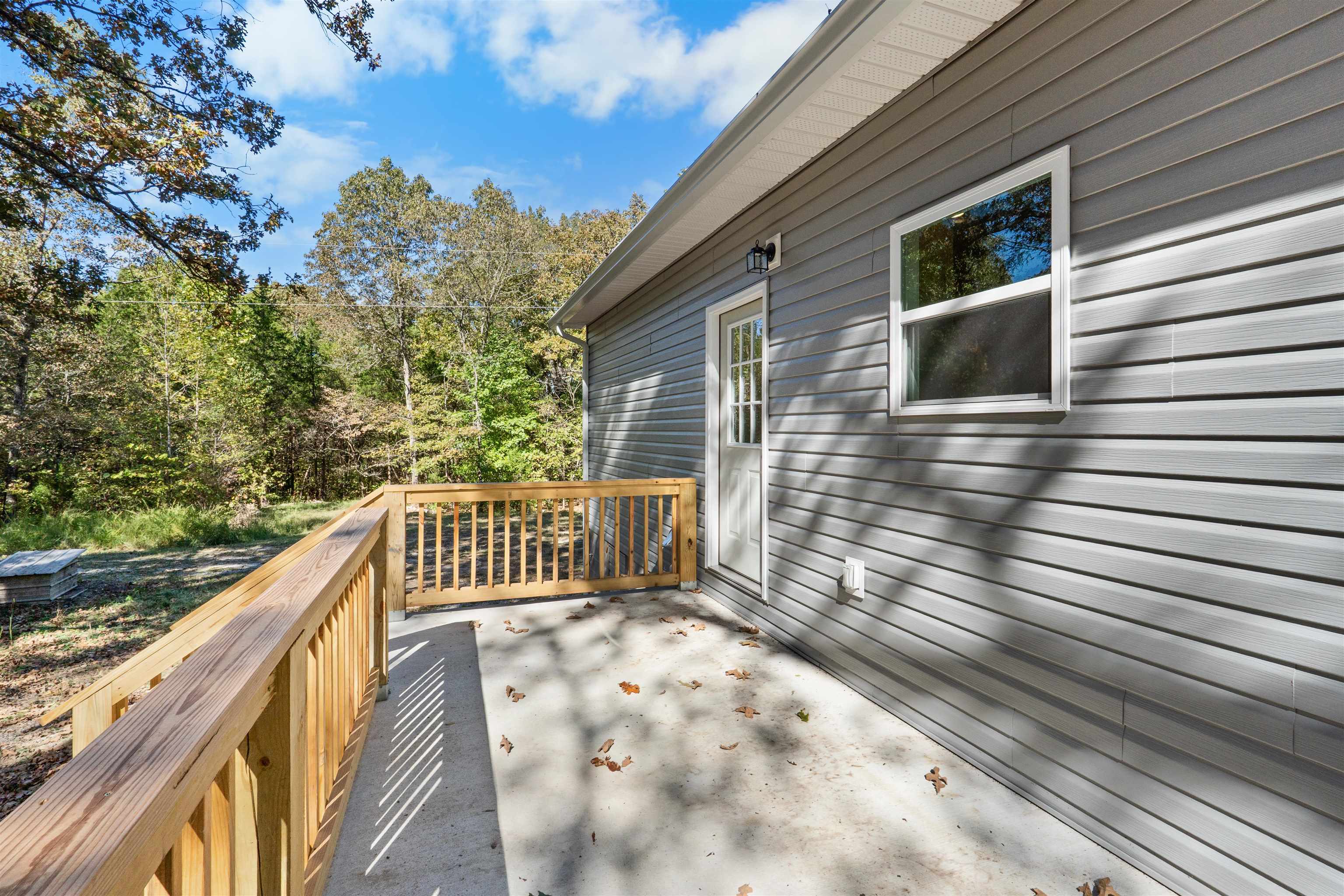 2981 Bonetown Road  Melbourne, AR