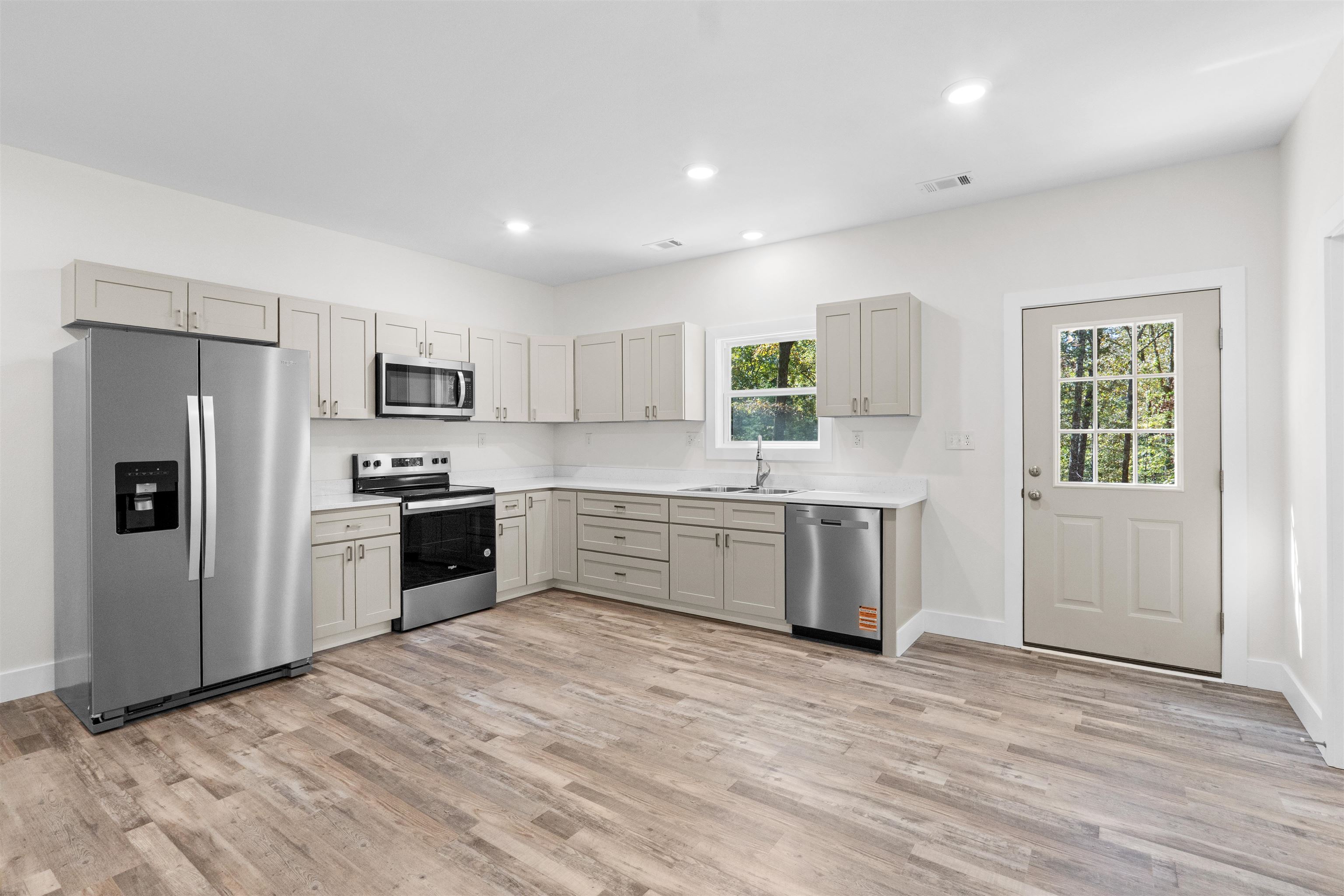 2981 Bonetown Road  Melbourne, AR