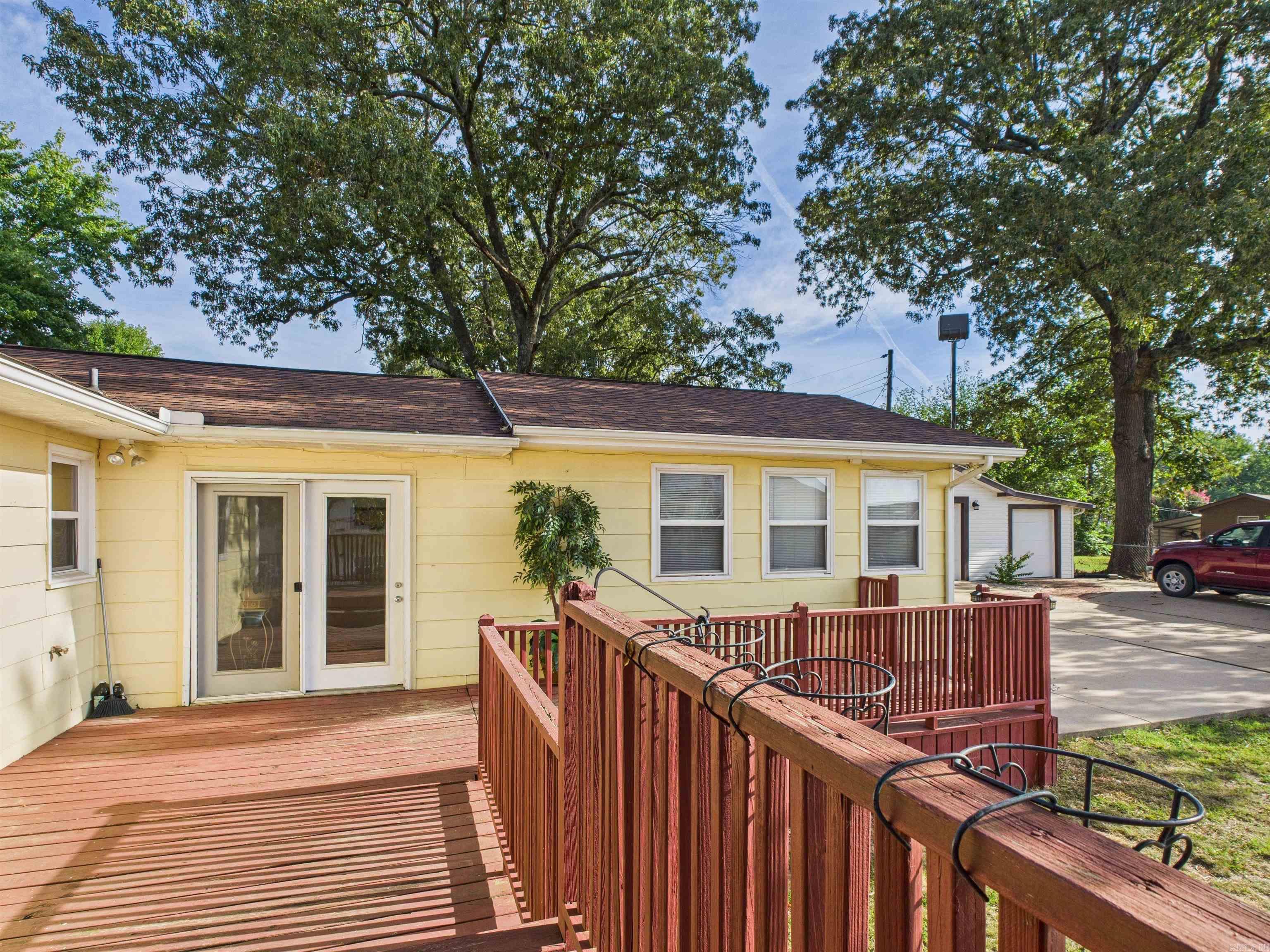 213 Glenview  Harrison, AR