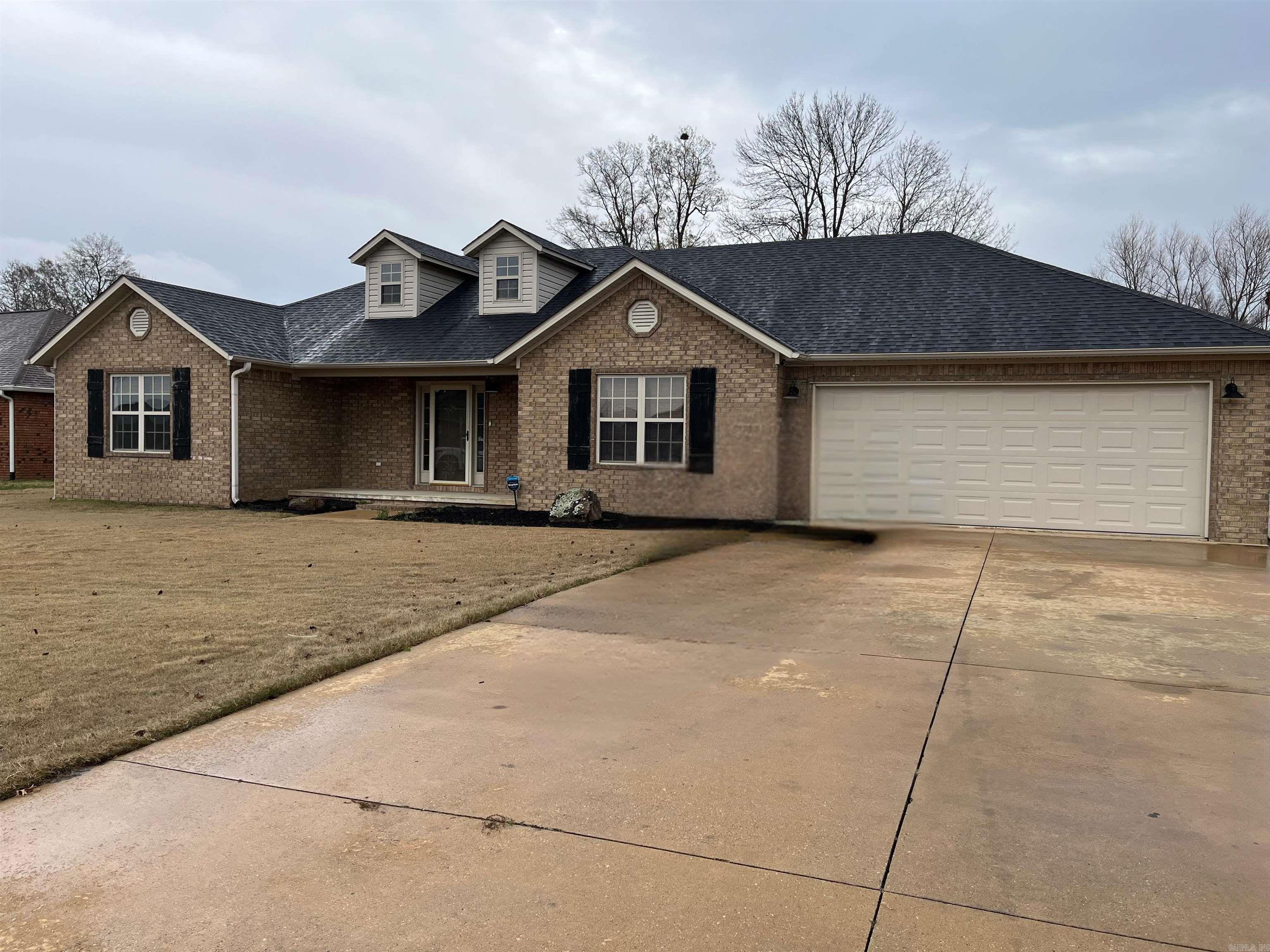 5705 S 27th  Paragould, AR