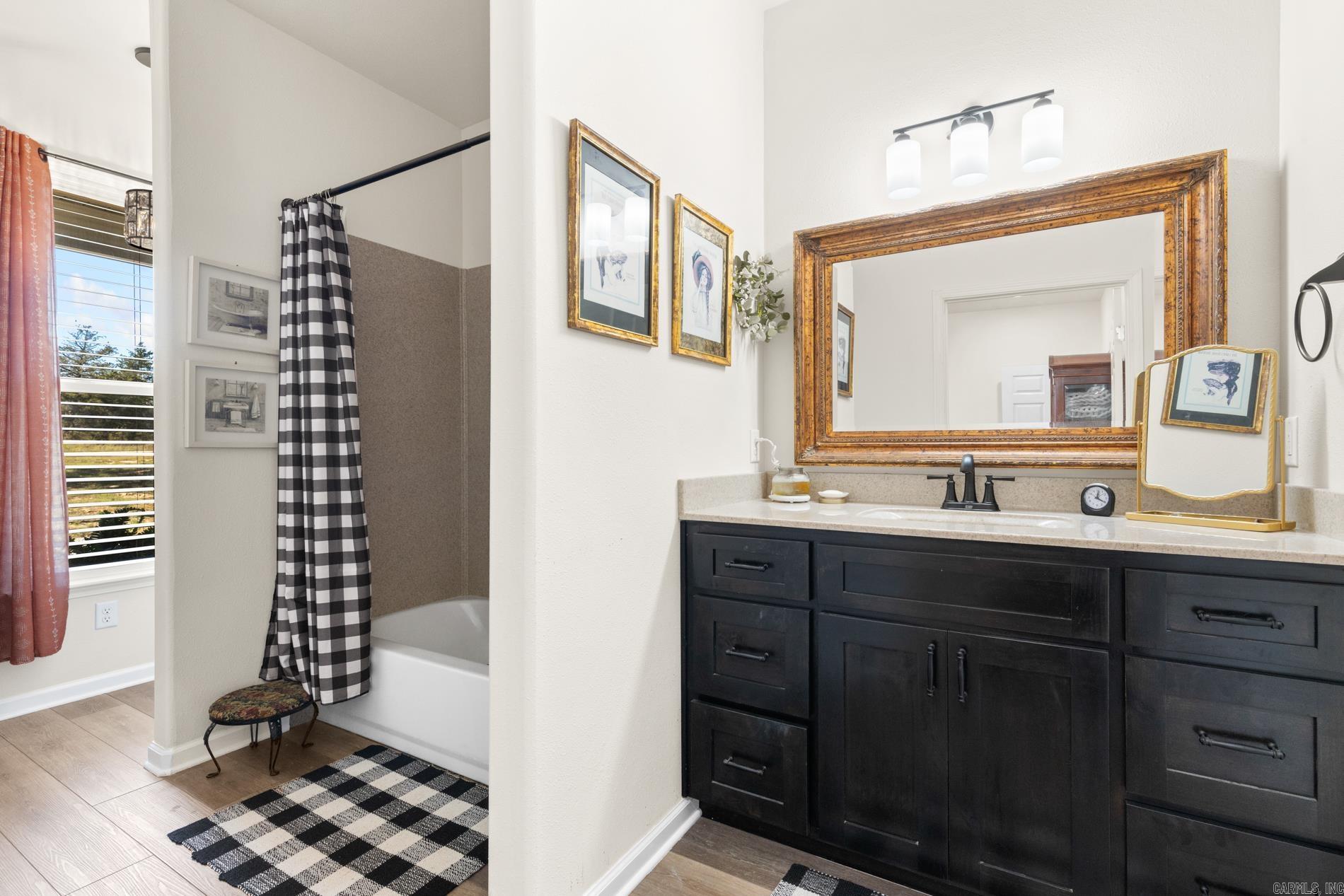 2935 MC 2027  Yellville, AR