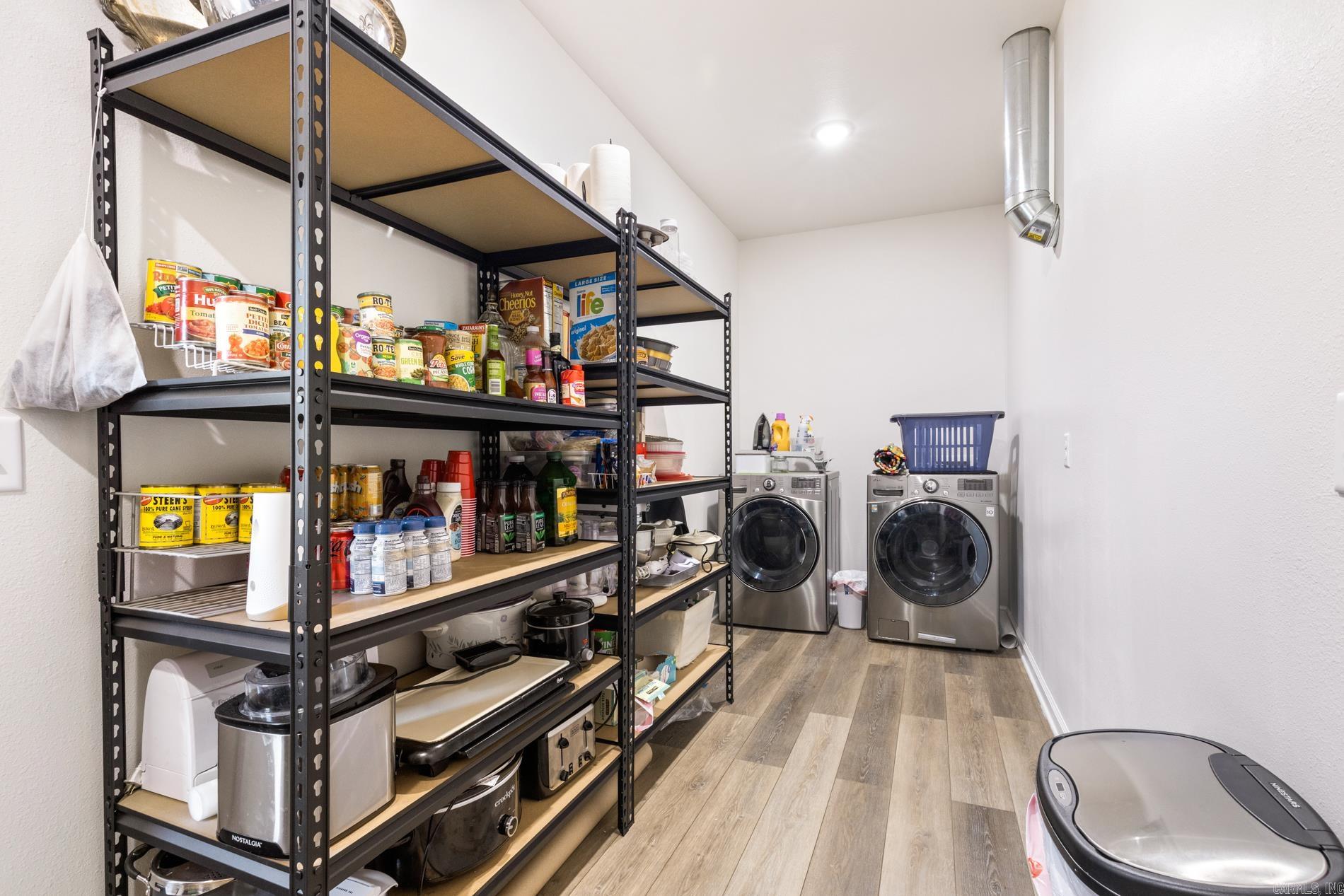 2935 MC 2027  Yellville, AR