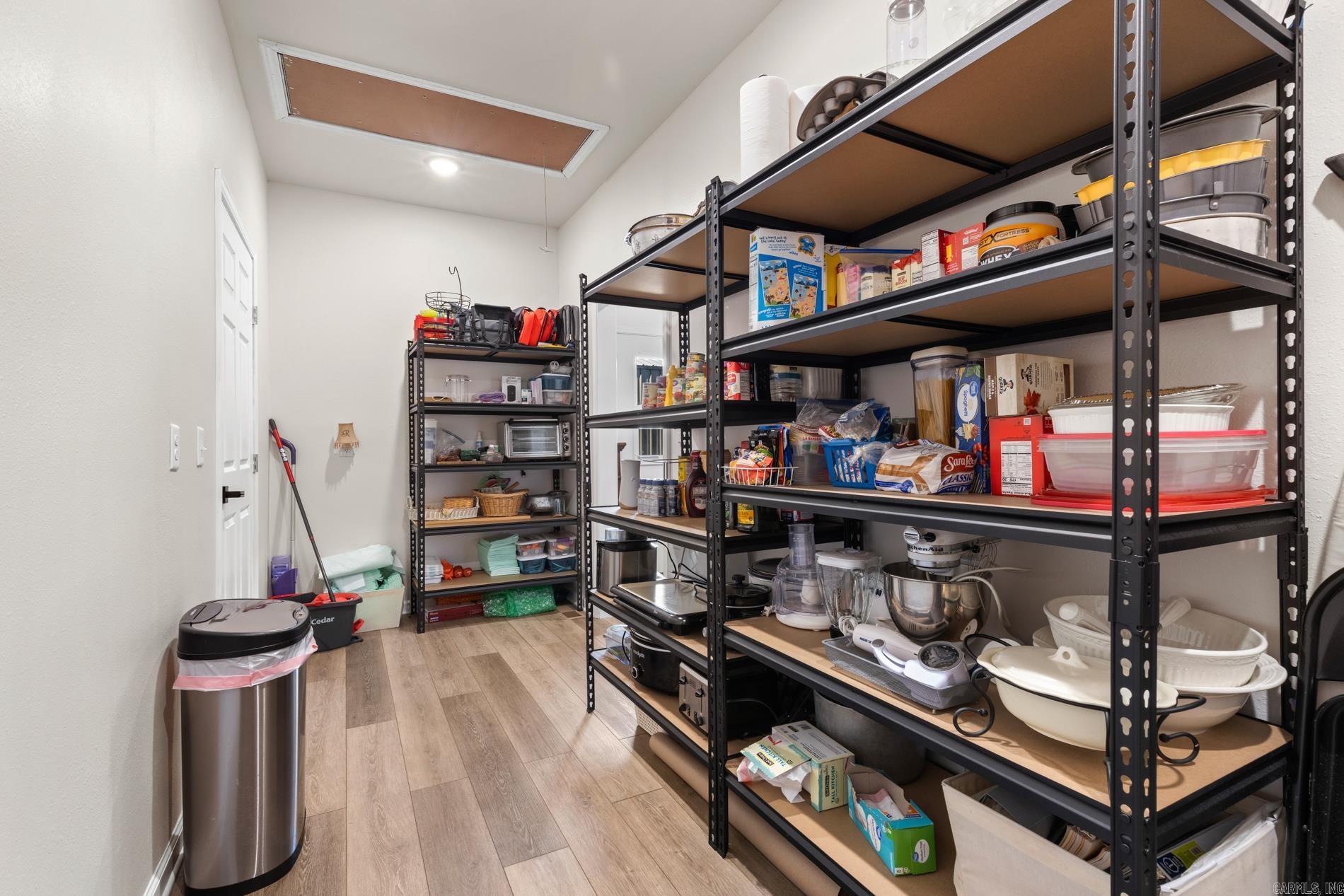 2935 MC 2027  Yellville, AR