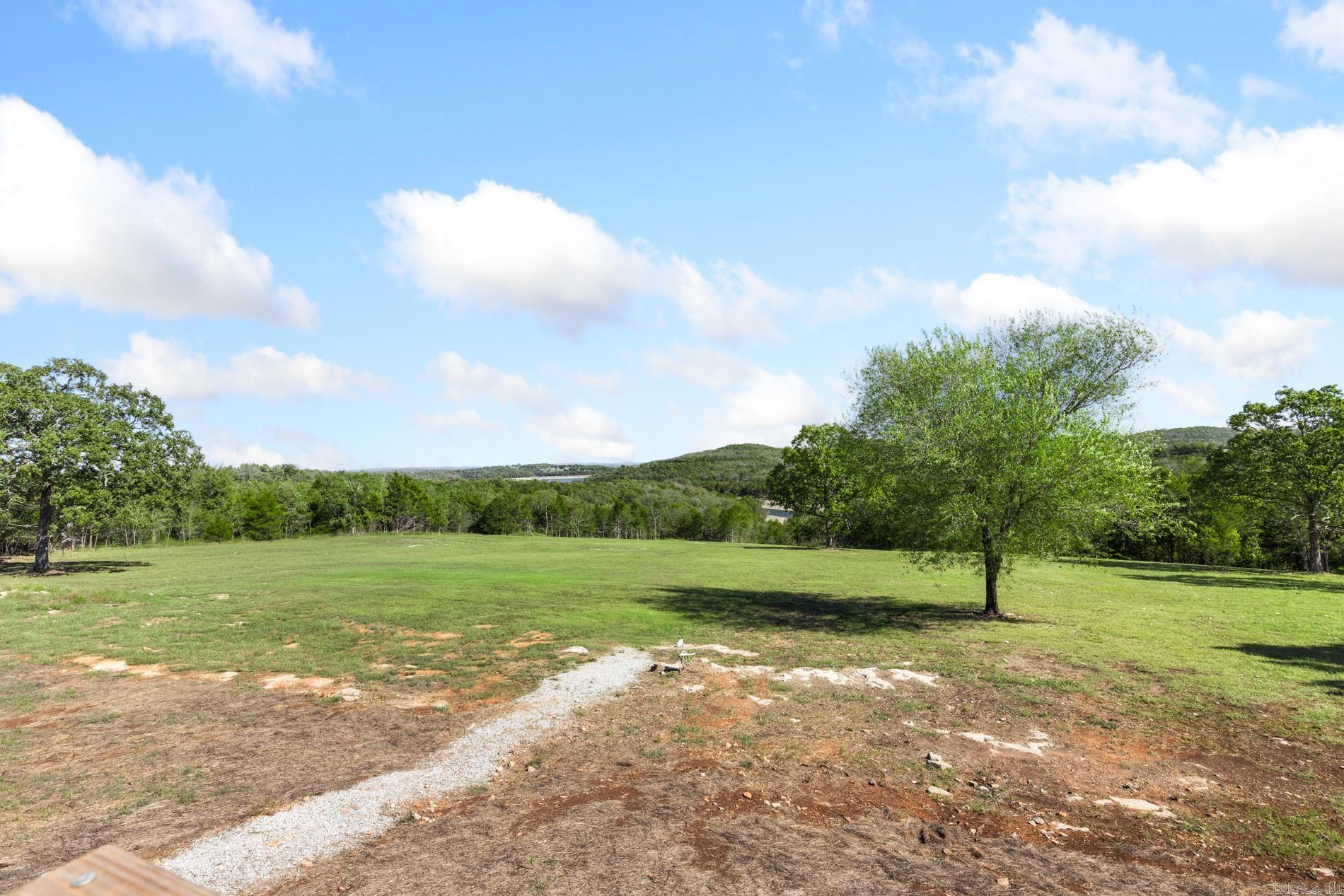 2935 MC 2027  Yellville, AR