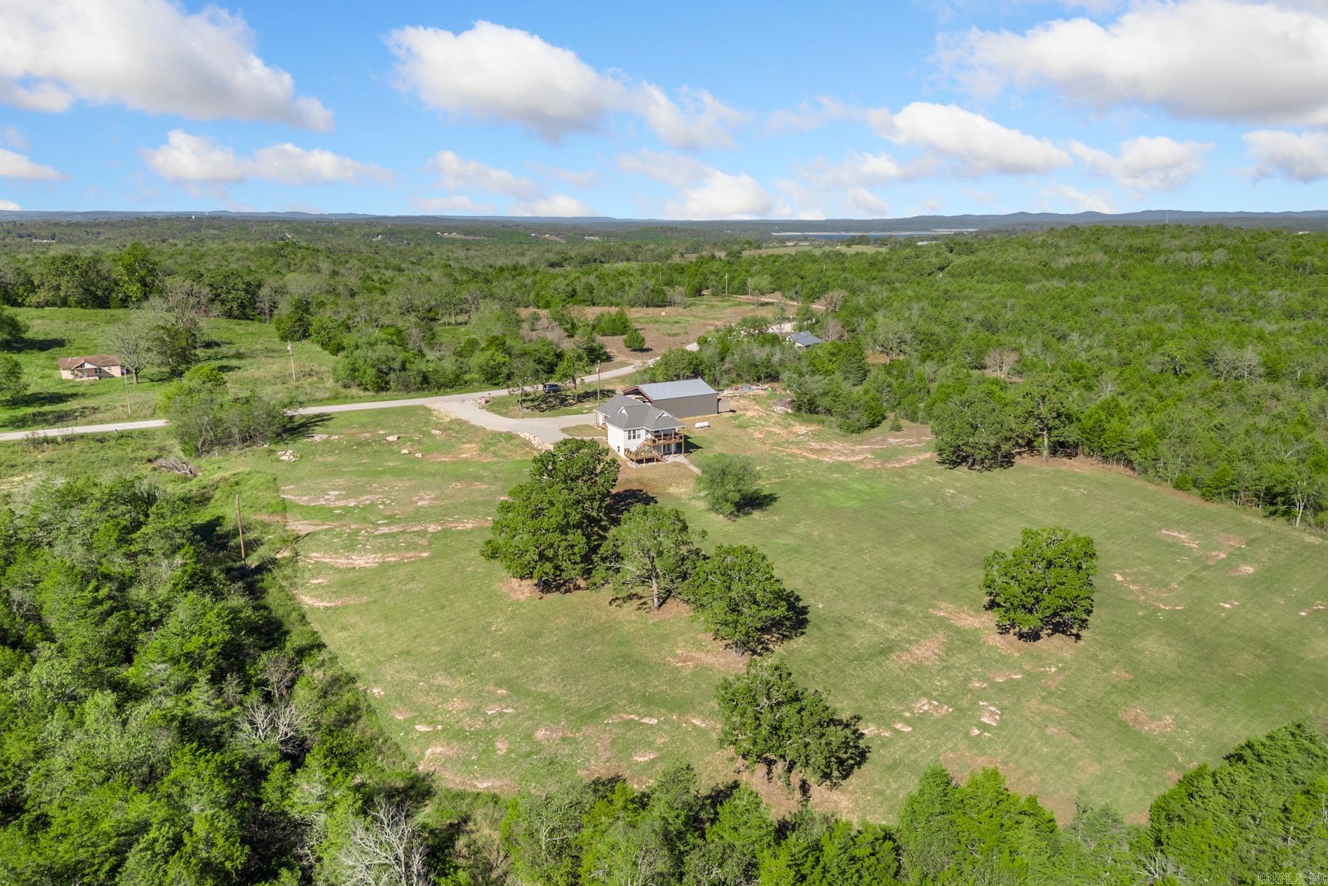 2935 MC 2027  Yellville, AR