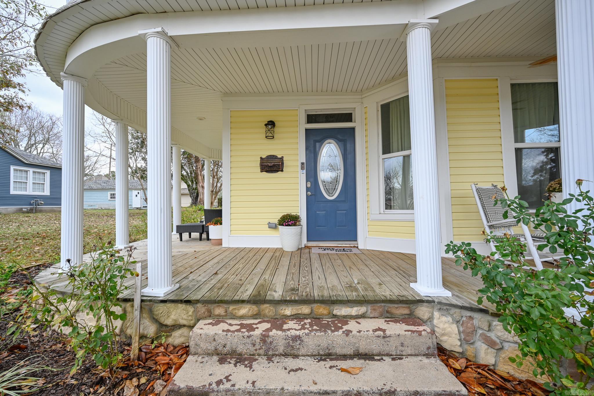 604 Tenth St.  Mena, AR