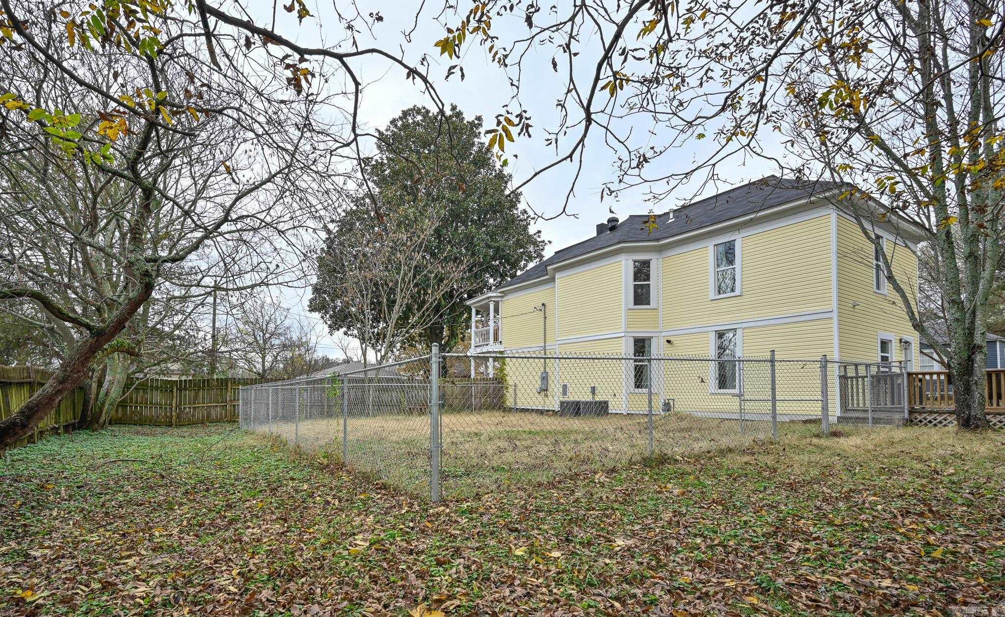 604 Tenth St.  Mena, AR