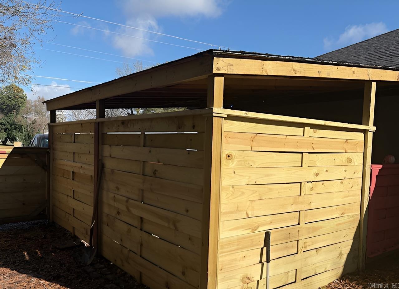 910 E Fordyce Street England, AR 72046