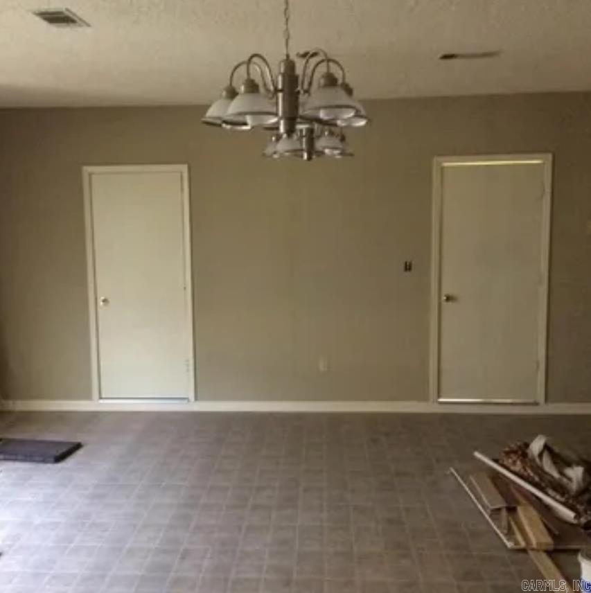 910 E Fordyce  England, AR