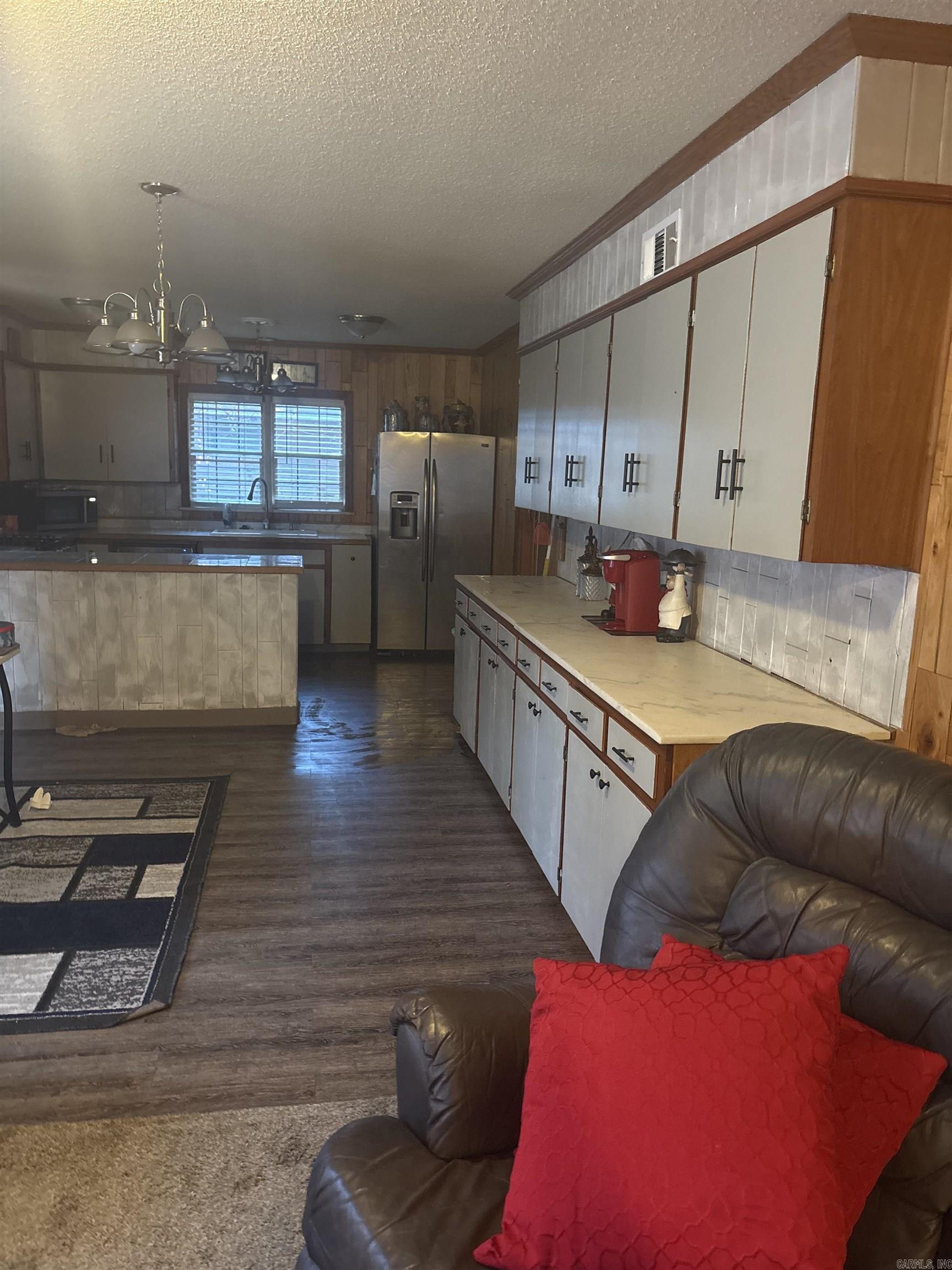 910 E Fordyce Street England, AR 72046