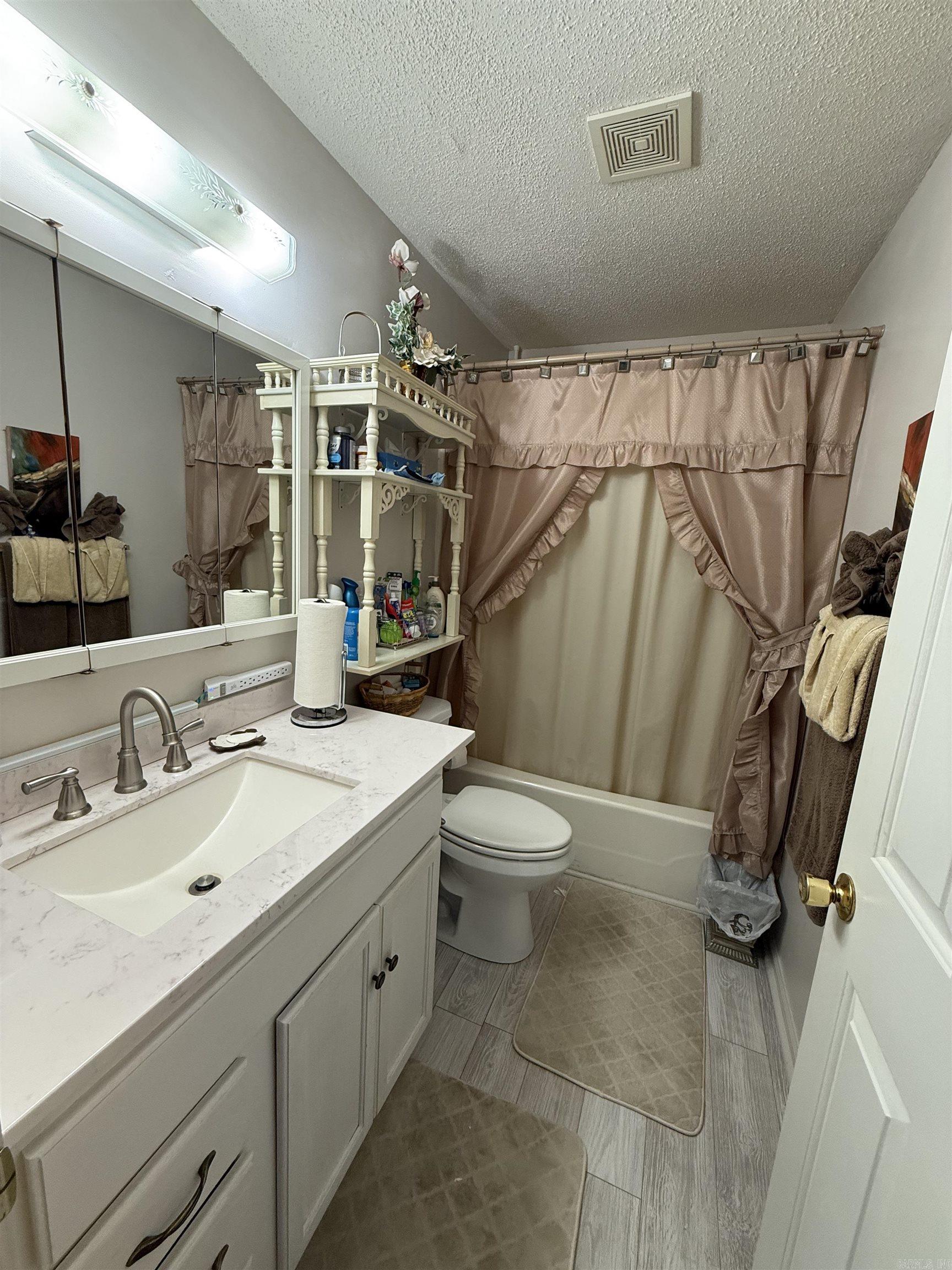 130 Honson  Monticello, AR