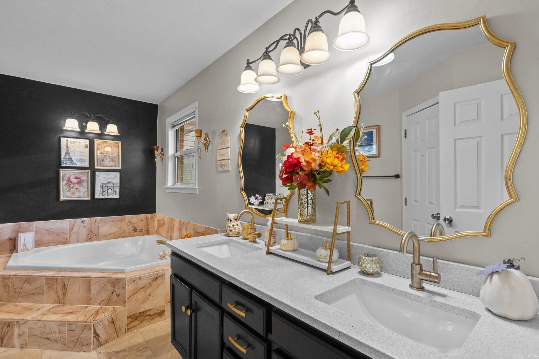 456 Northpointe Drive  Mountain Home, AR