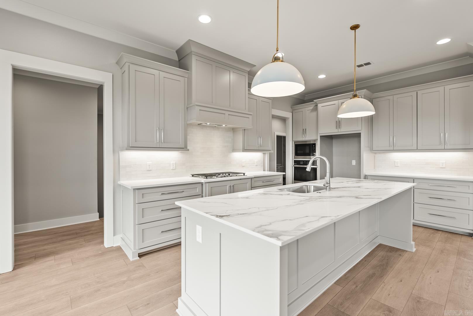 169 Maumelle Valley Drive  Maumelle, AR