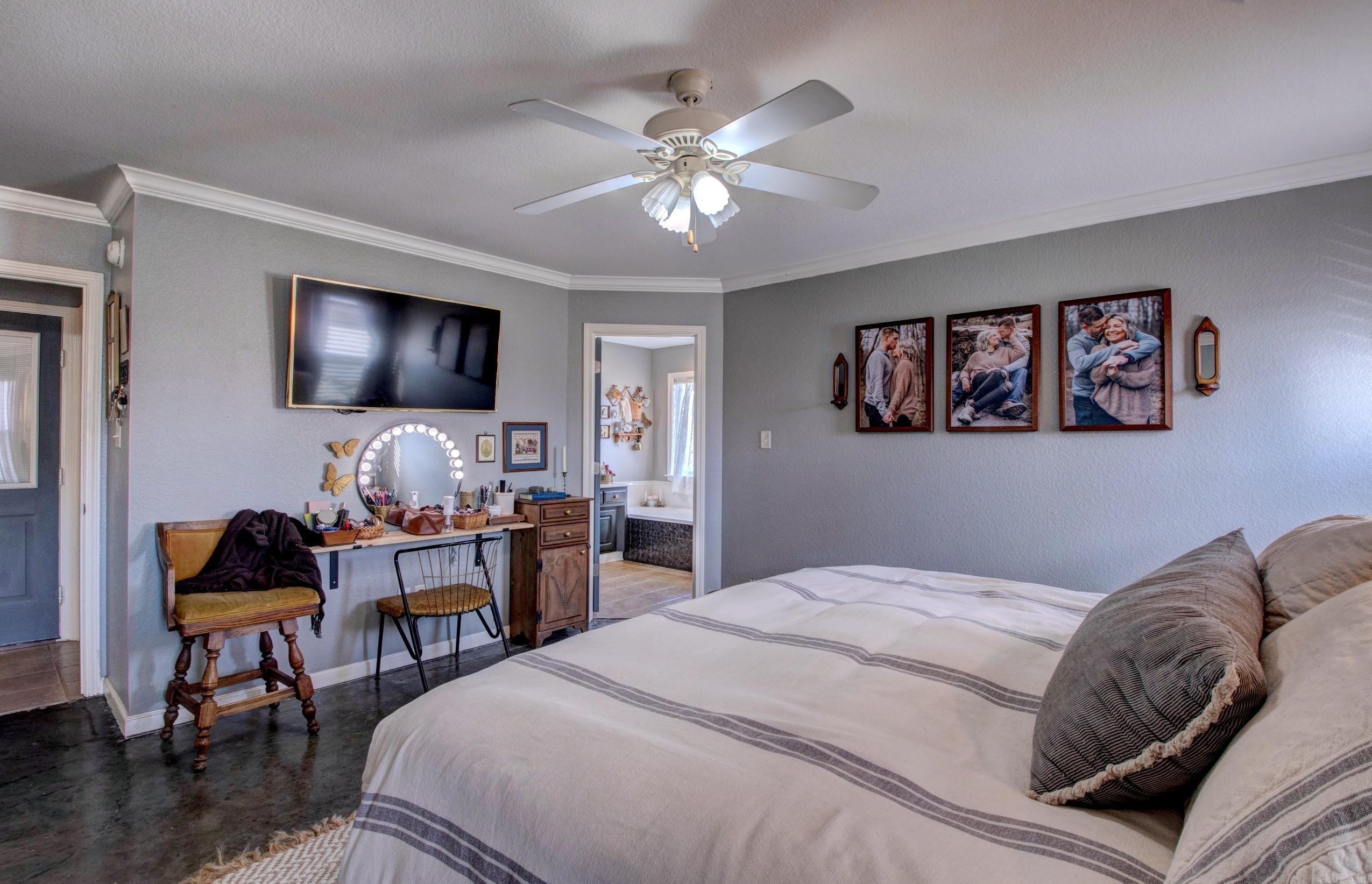 61 Thunderbird  Cabot, AR