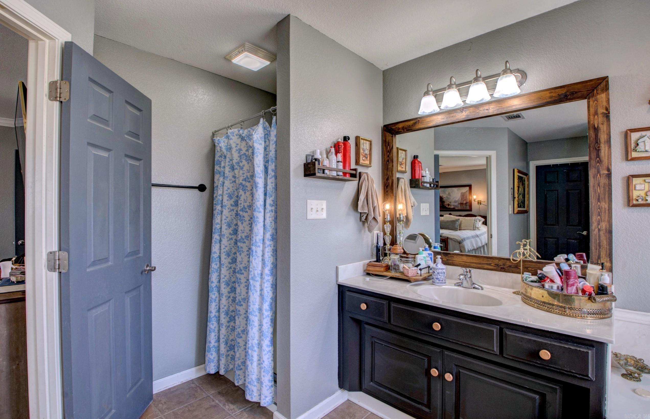 61 Thunderbird  Cabot, AR