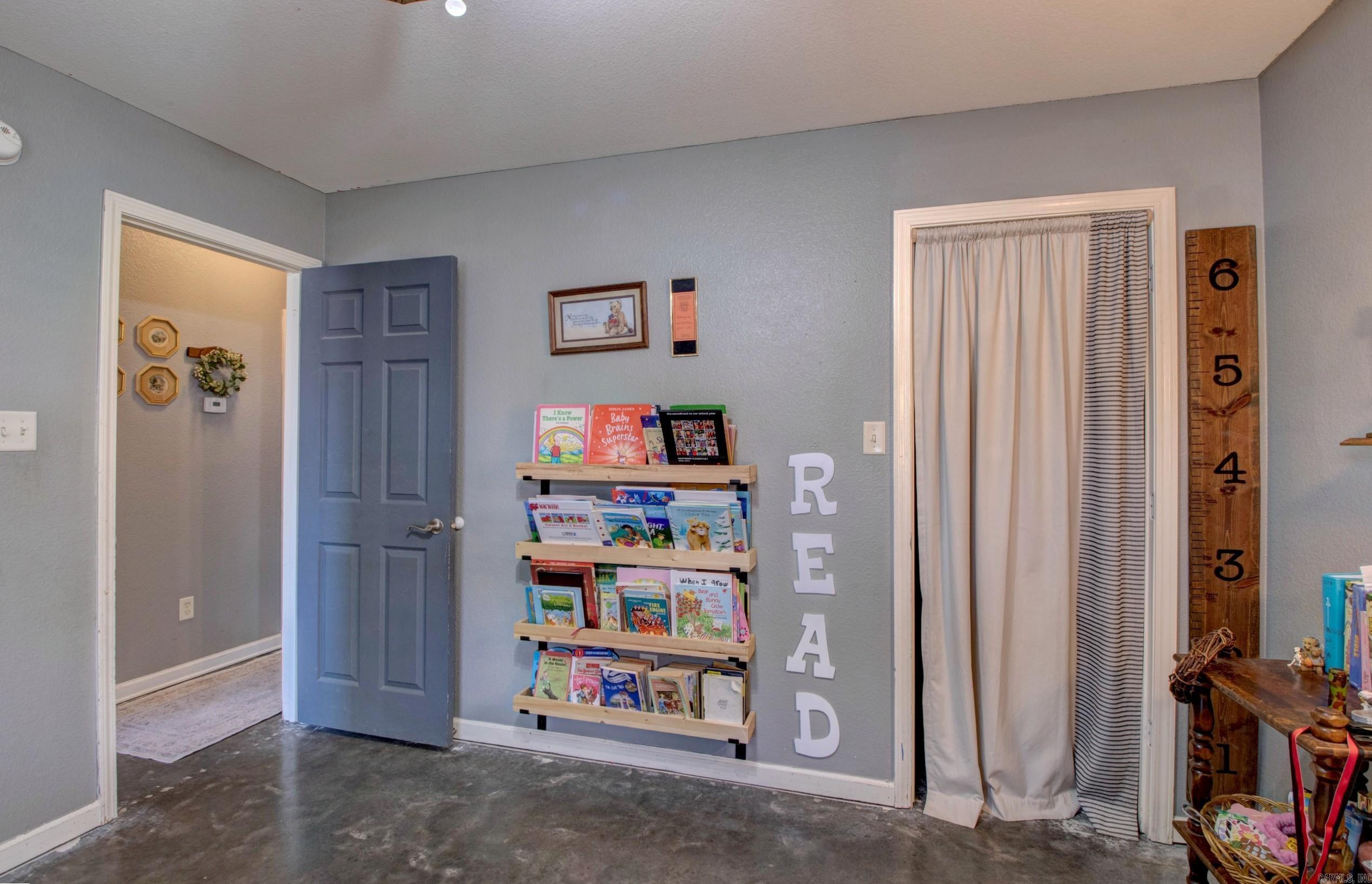 61 Thunderbird  Cabot, AR