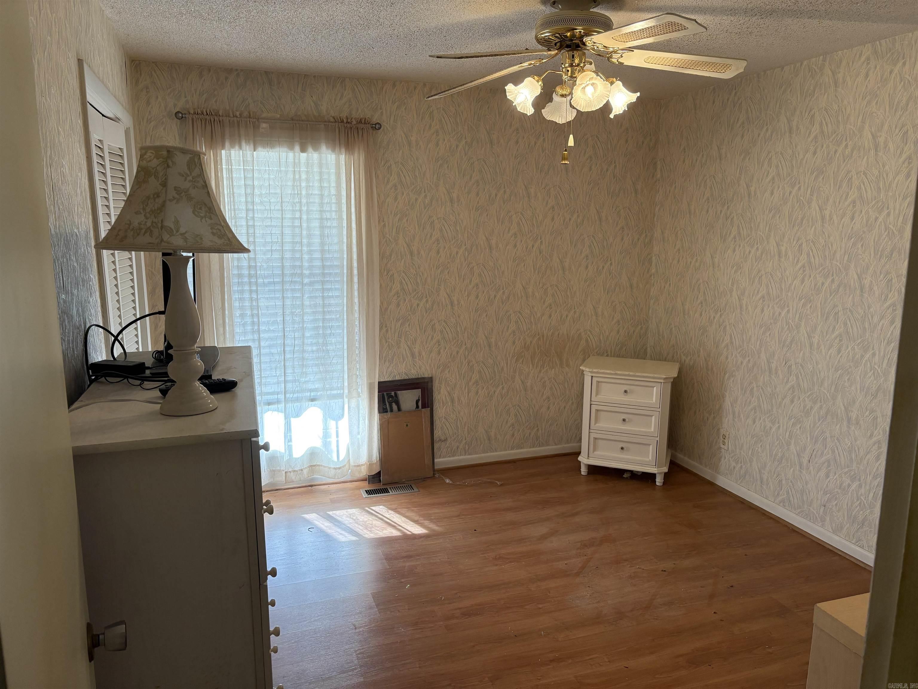 19 Ridgecrest Dr Heber Springs, AR 72543