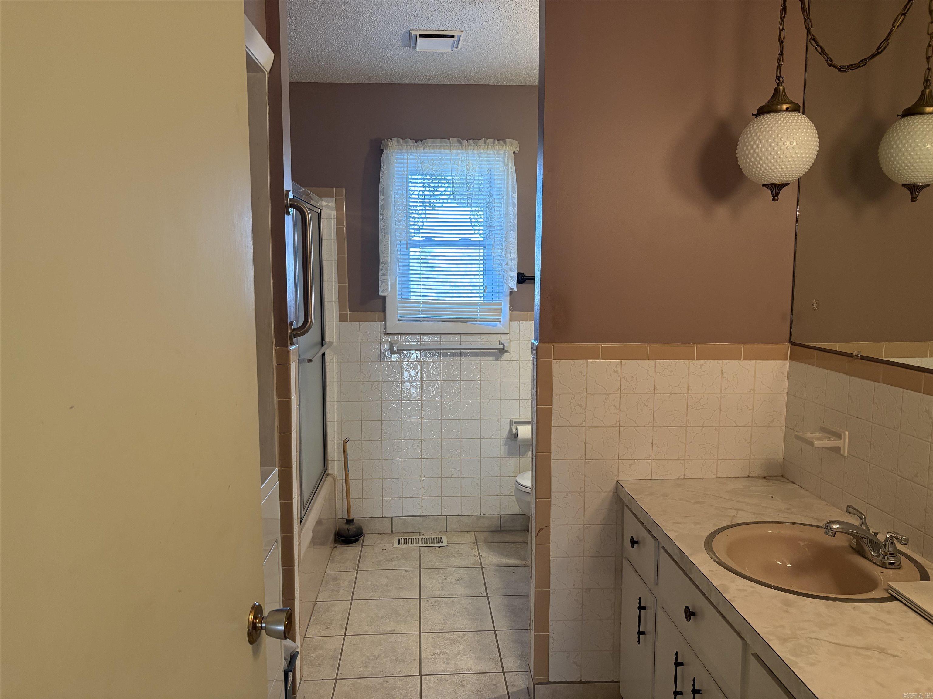 19 Ridgecrest Dr Heber Springs, AR 72543