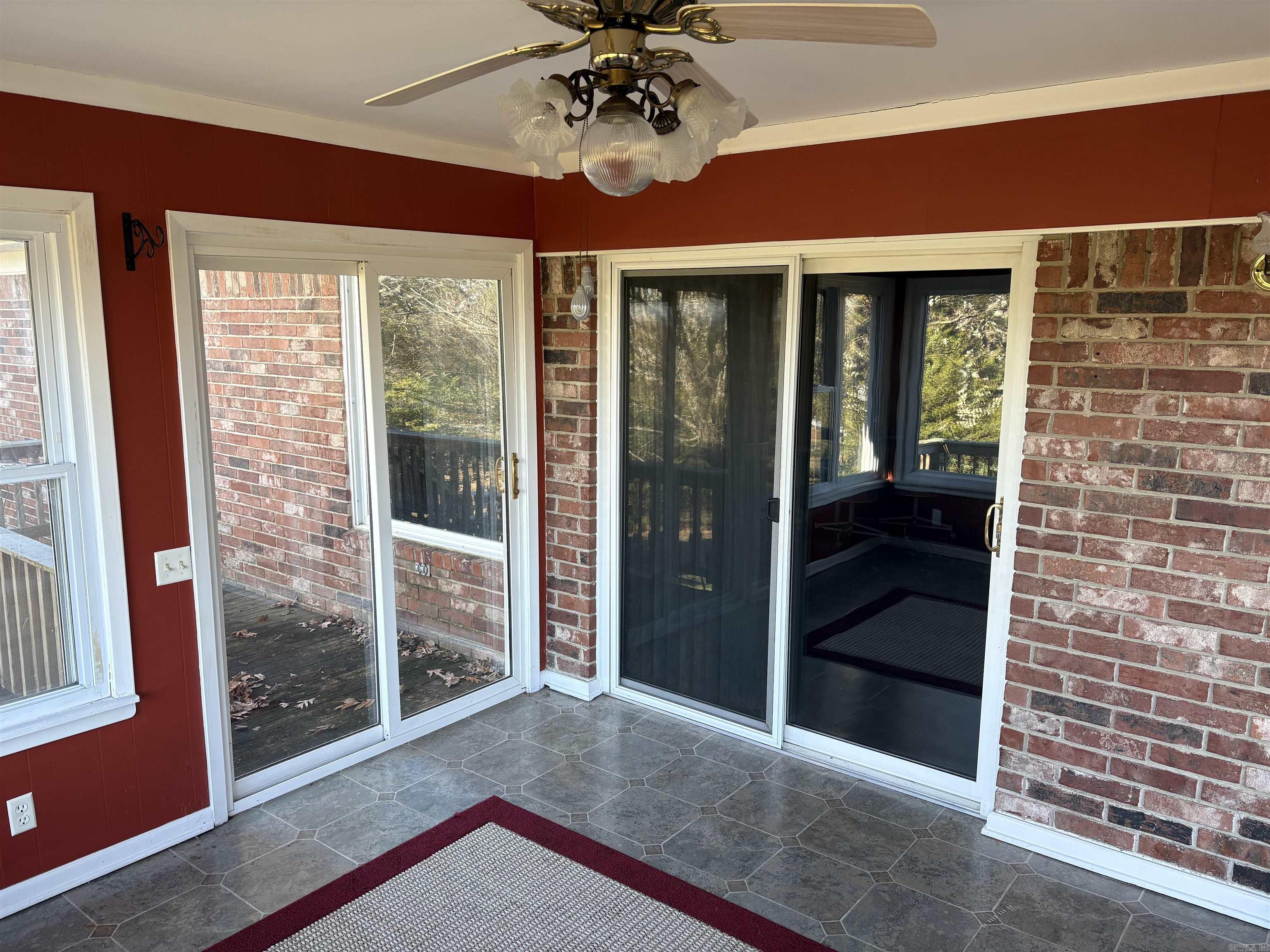 19 Ridgecrest Dr Heber Springs, AR 72543