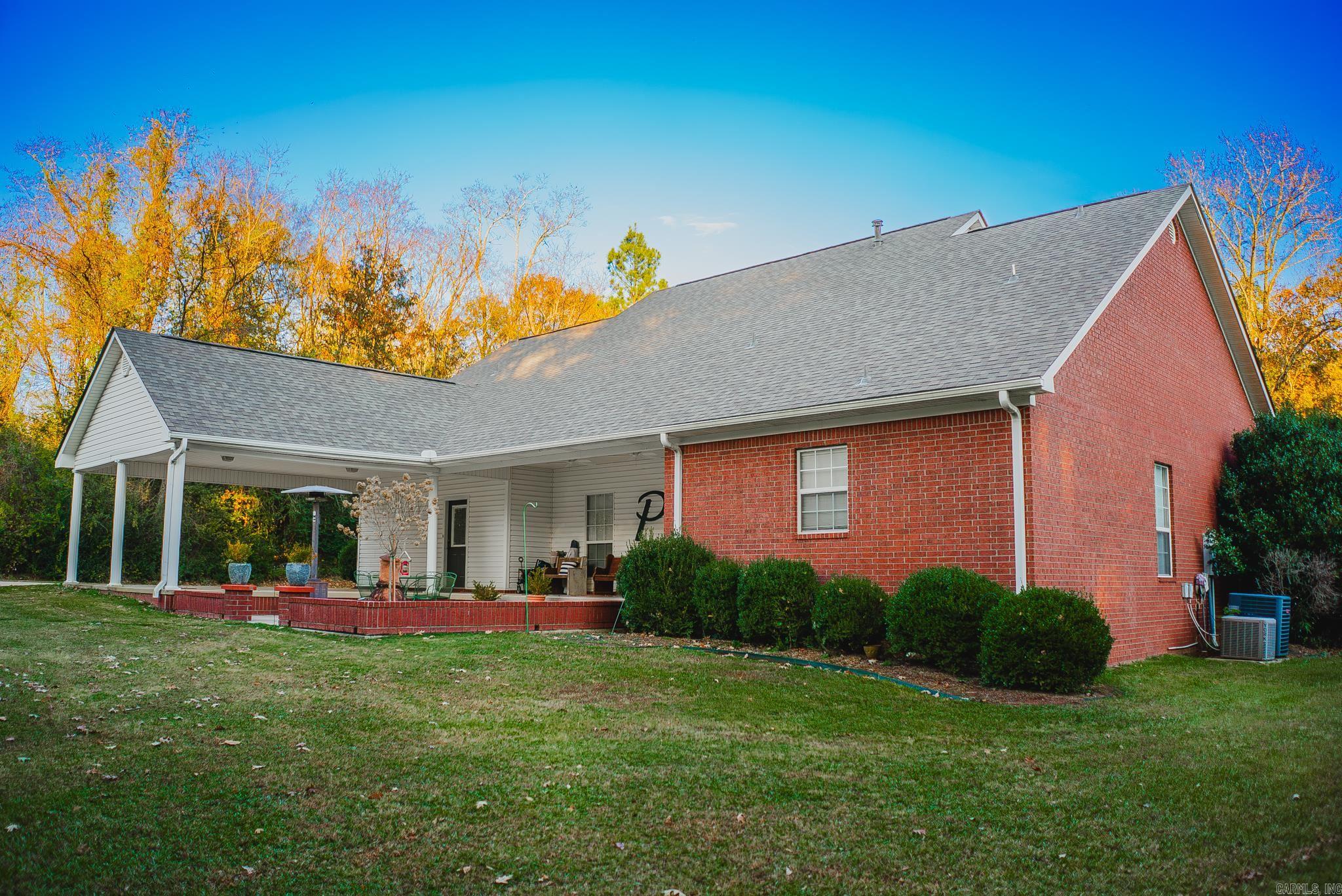 818 S Hwy 83  Monticello, AR