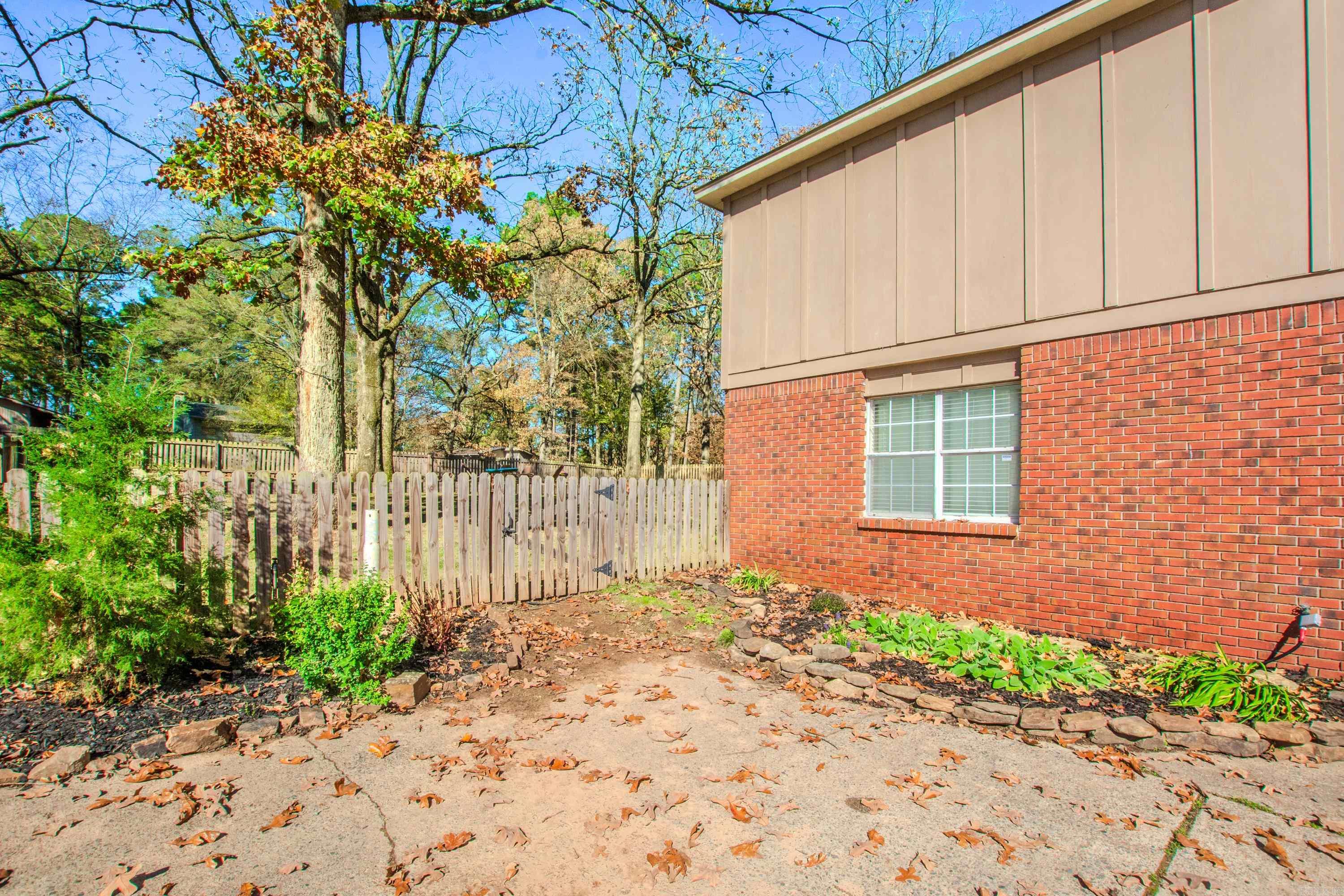 14 Braeswood  Maumelle, AR