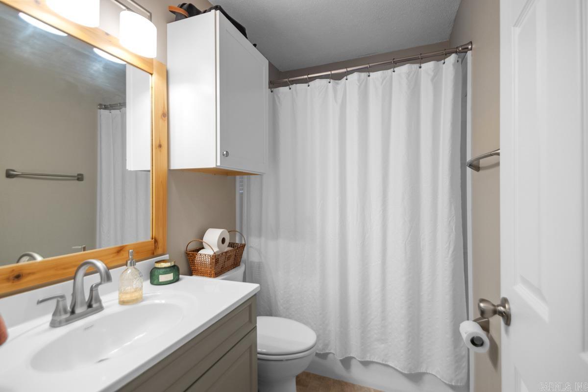 8402 Merriwood Court Sherwood, AR 72120