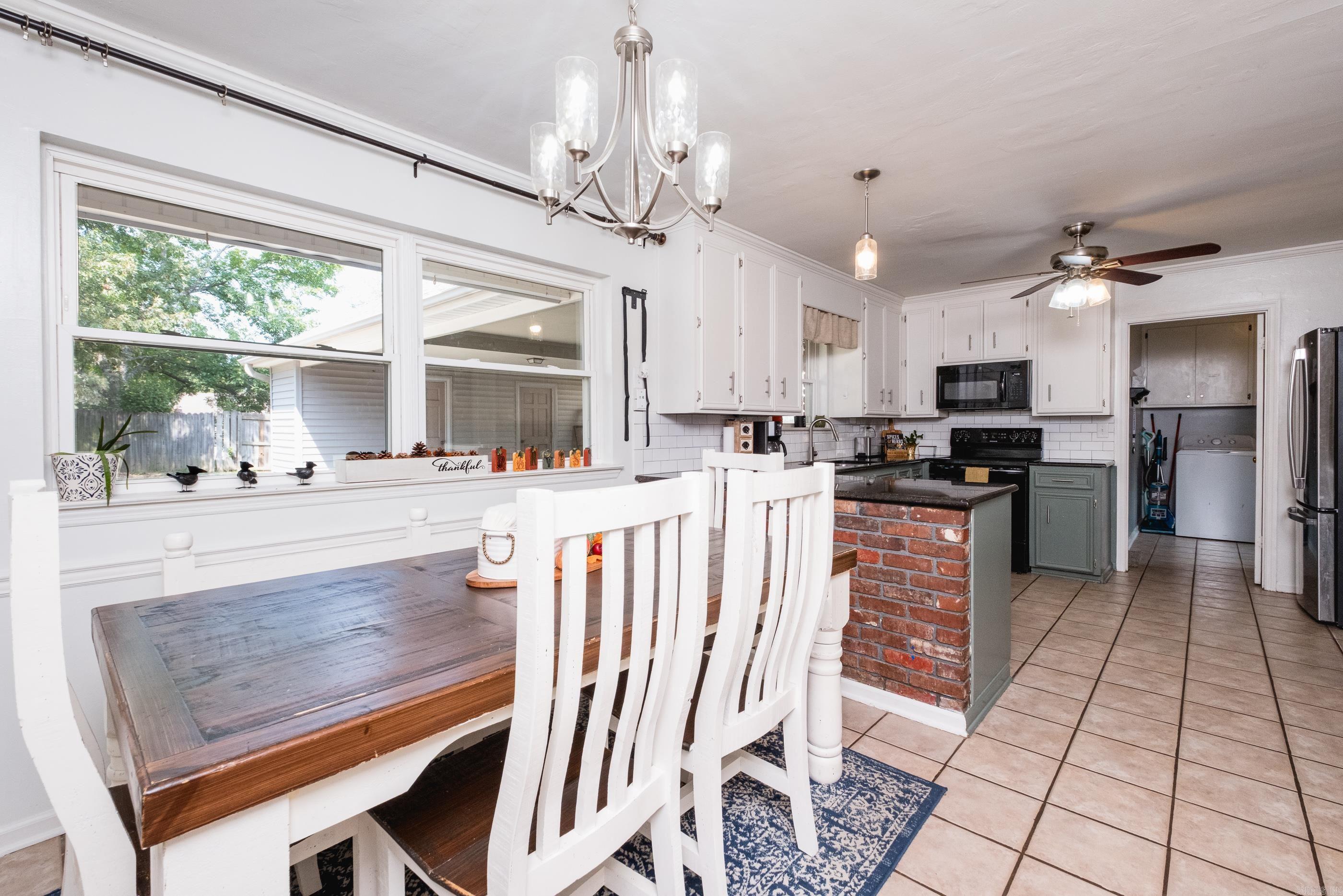 10 Campden Hill Road Sherwood, AR 72120