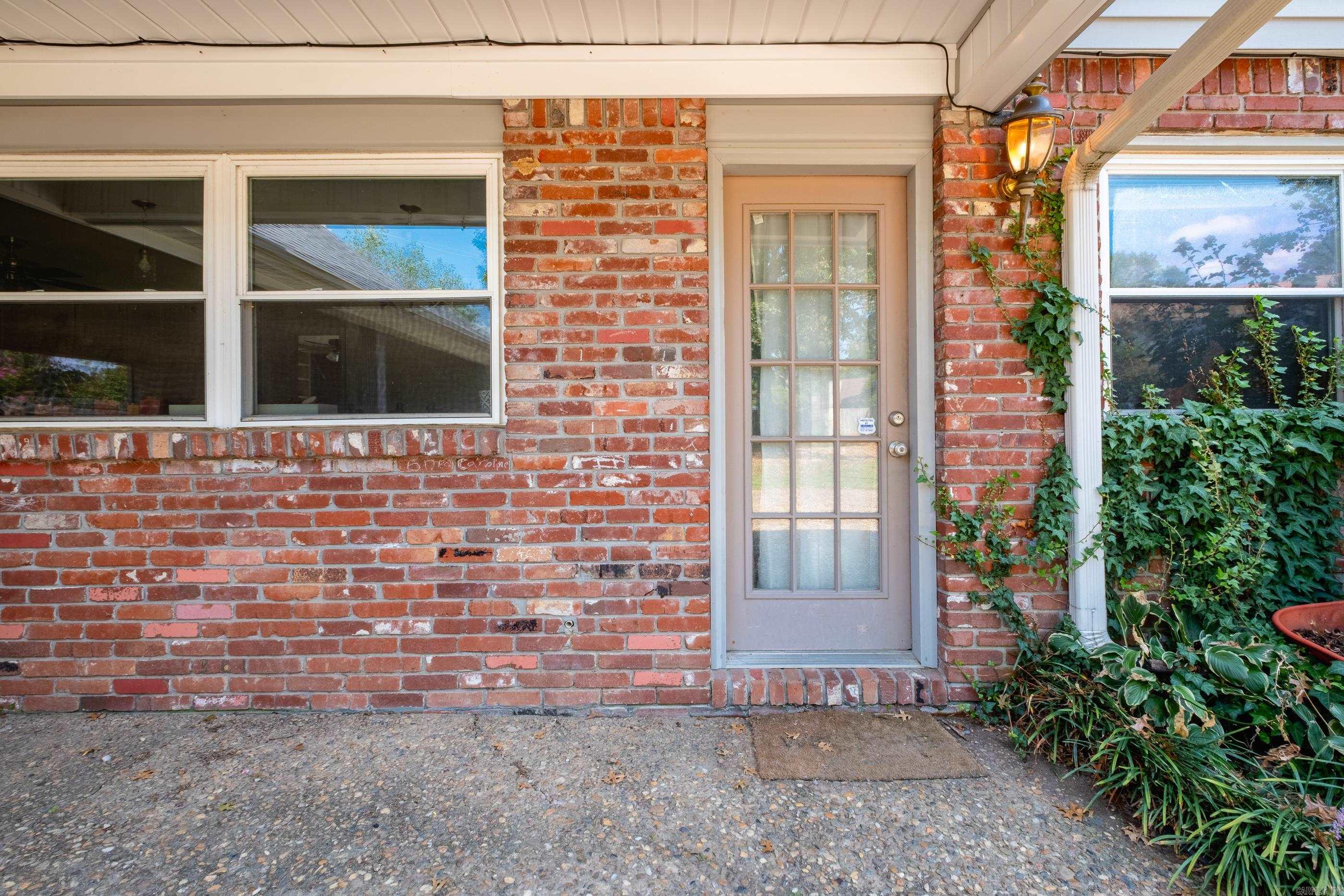 10 Campden Hill Road Sherwood, AR 72120