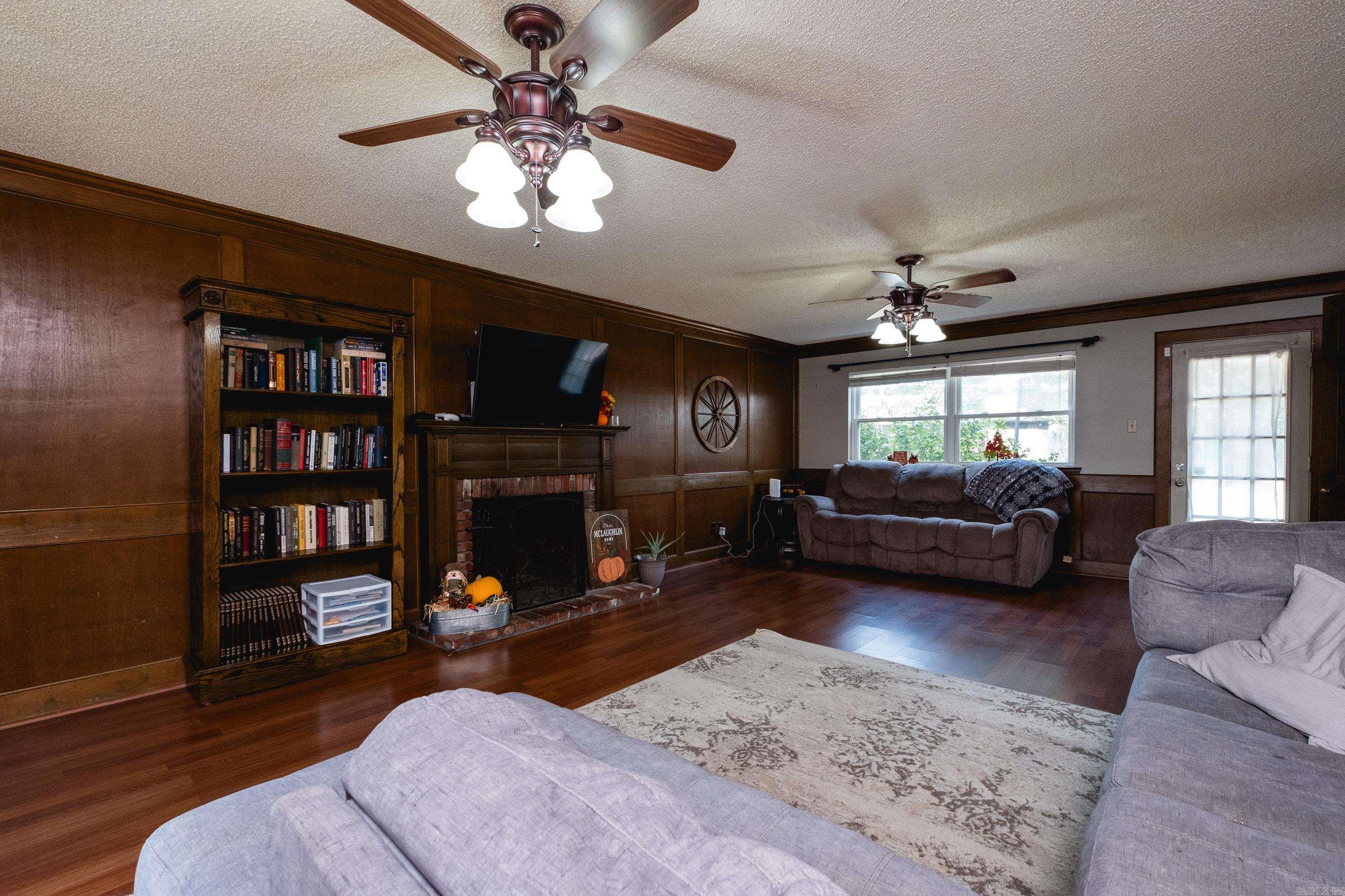 10 Campden Hill Road Sherwood, AR 72120