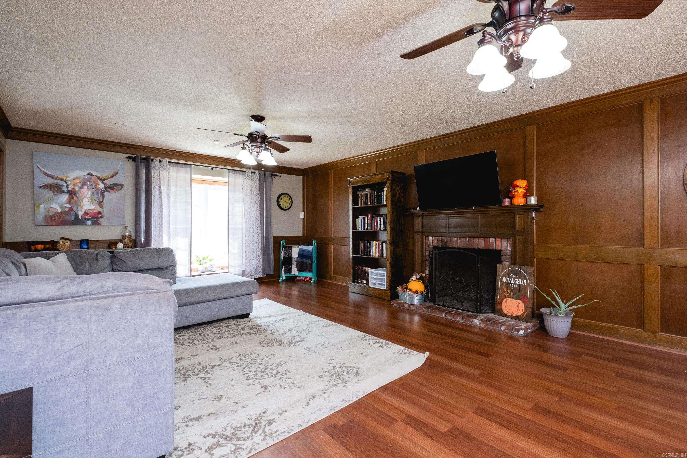 10 Campden Hill Road Sherwood, AR 72120