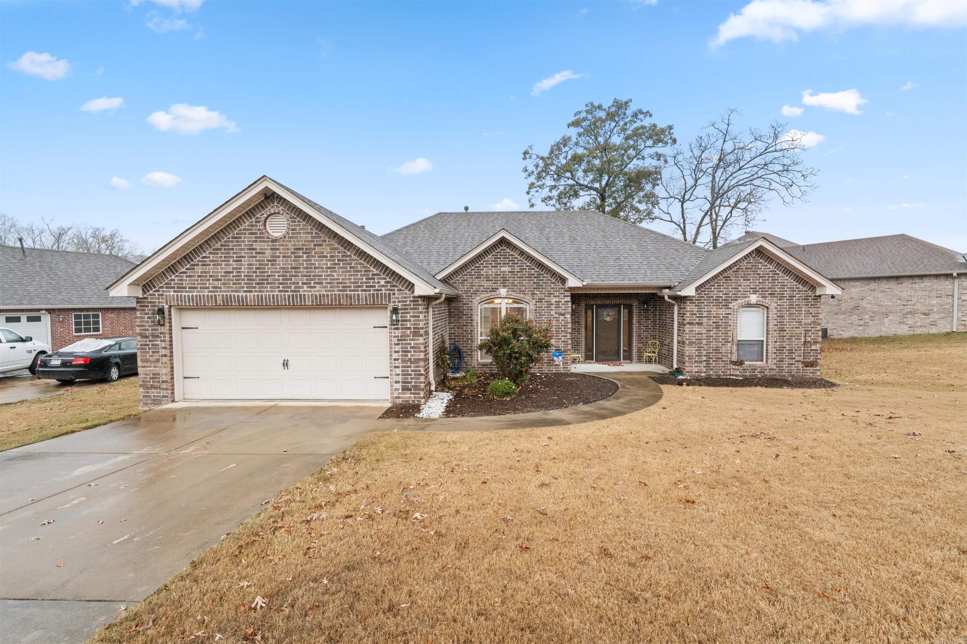 2201 Meridian Drive Sherwood, AR 72120